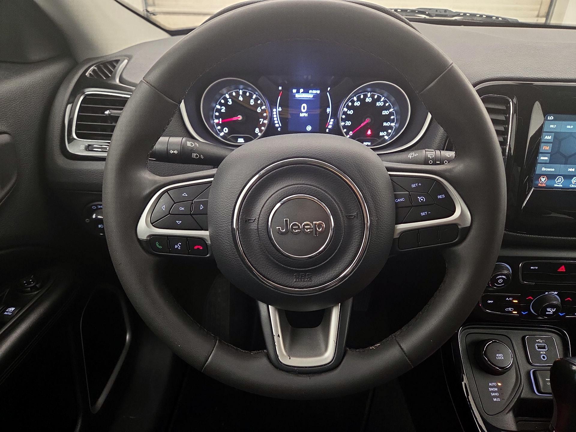 Thumbnail: 2021 Jeep Compass - 10