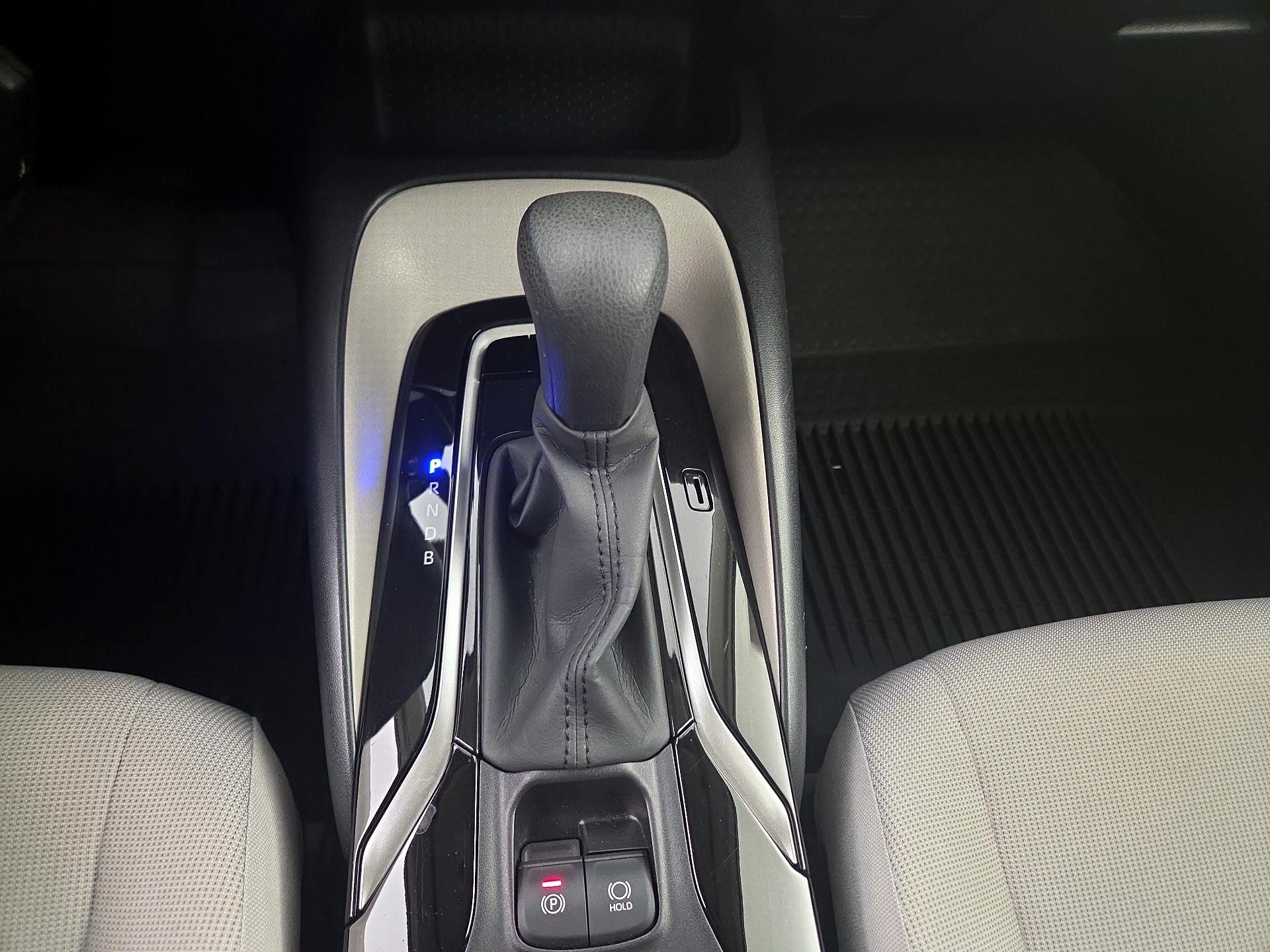 Thumbnail: 2022 Toyota Corolla - 17