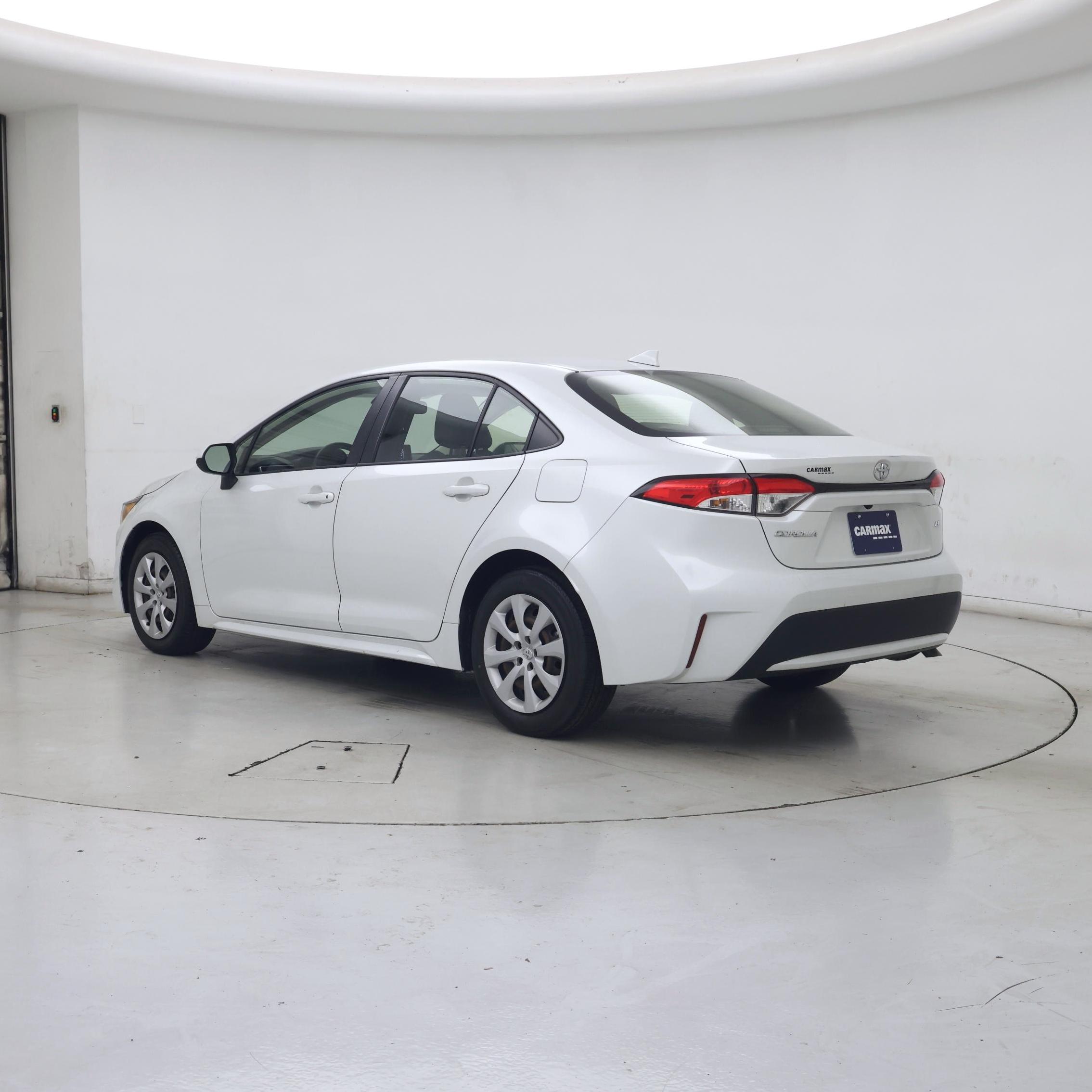 Thumbnail: 2022 Toyota Corolla - 2