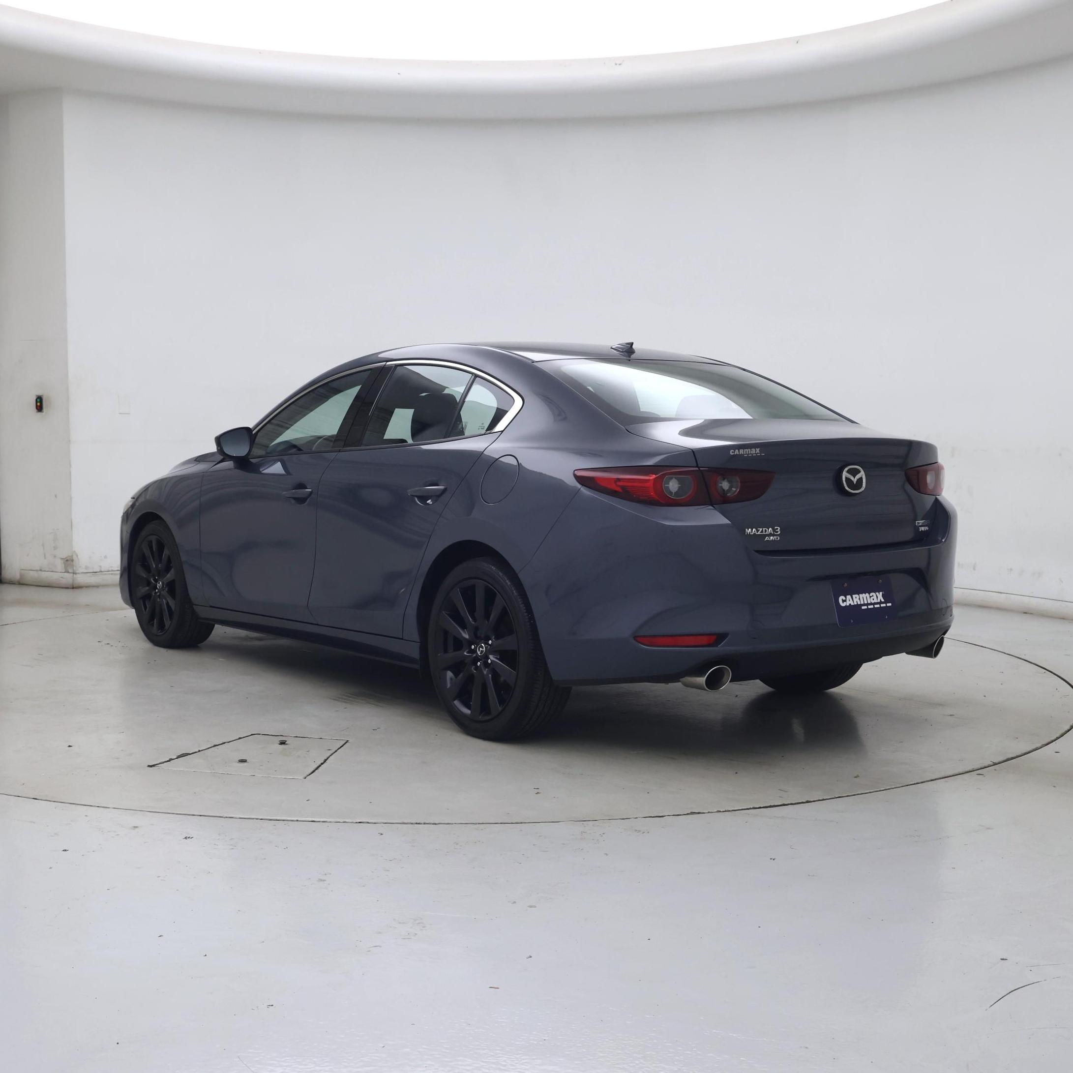 Thumbnail: 2022 Mazda Mazda3 - 2