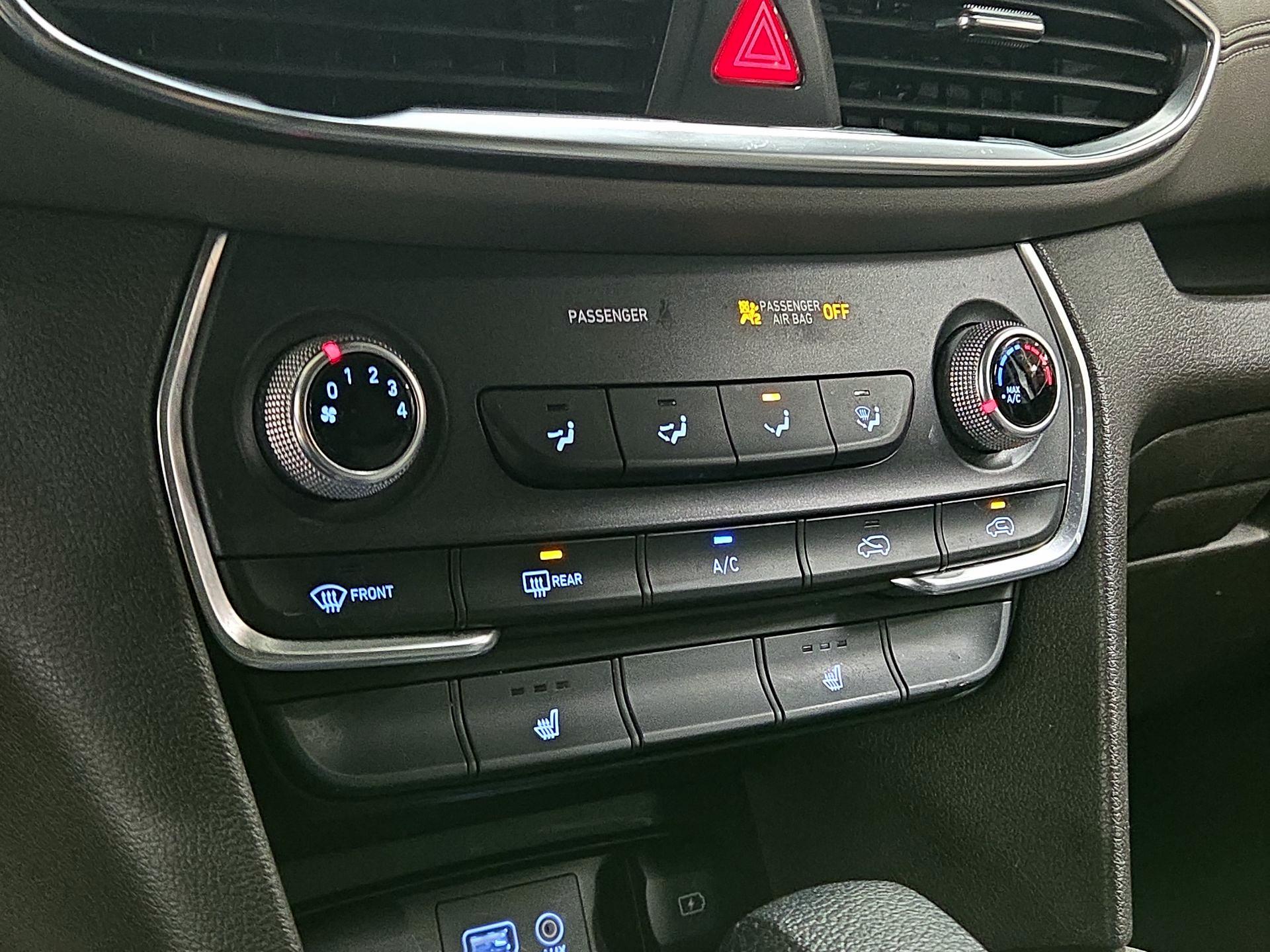 Thumbnail: 2020 Hyundai Santa Fe - 16