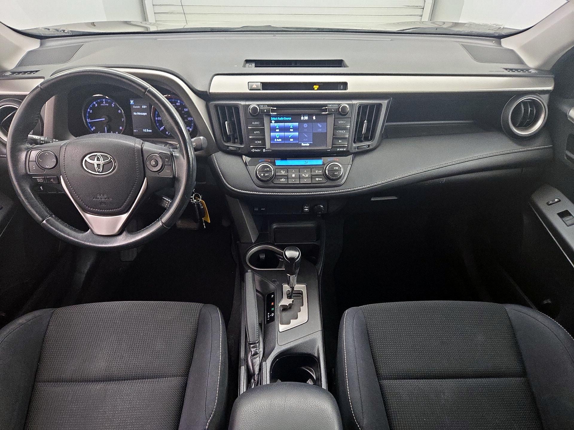 Thumbnail: 2016 Toyota RAV4 - 9