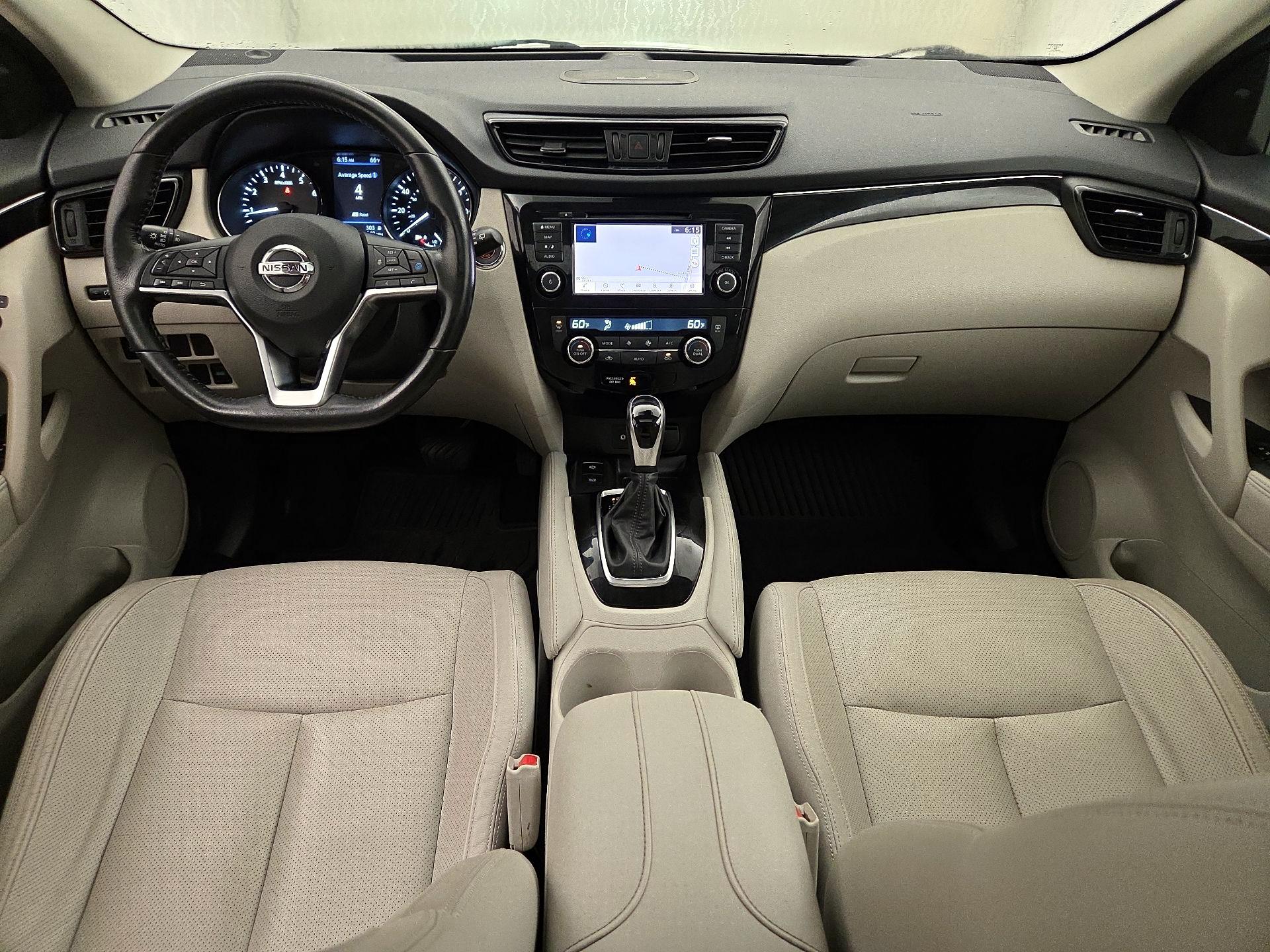 Thumbnail: 2019 Nissan Rogue Sport - 9