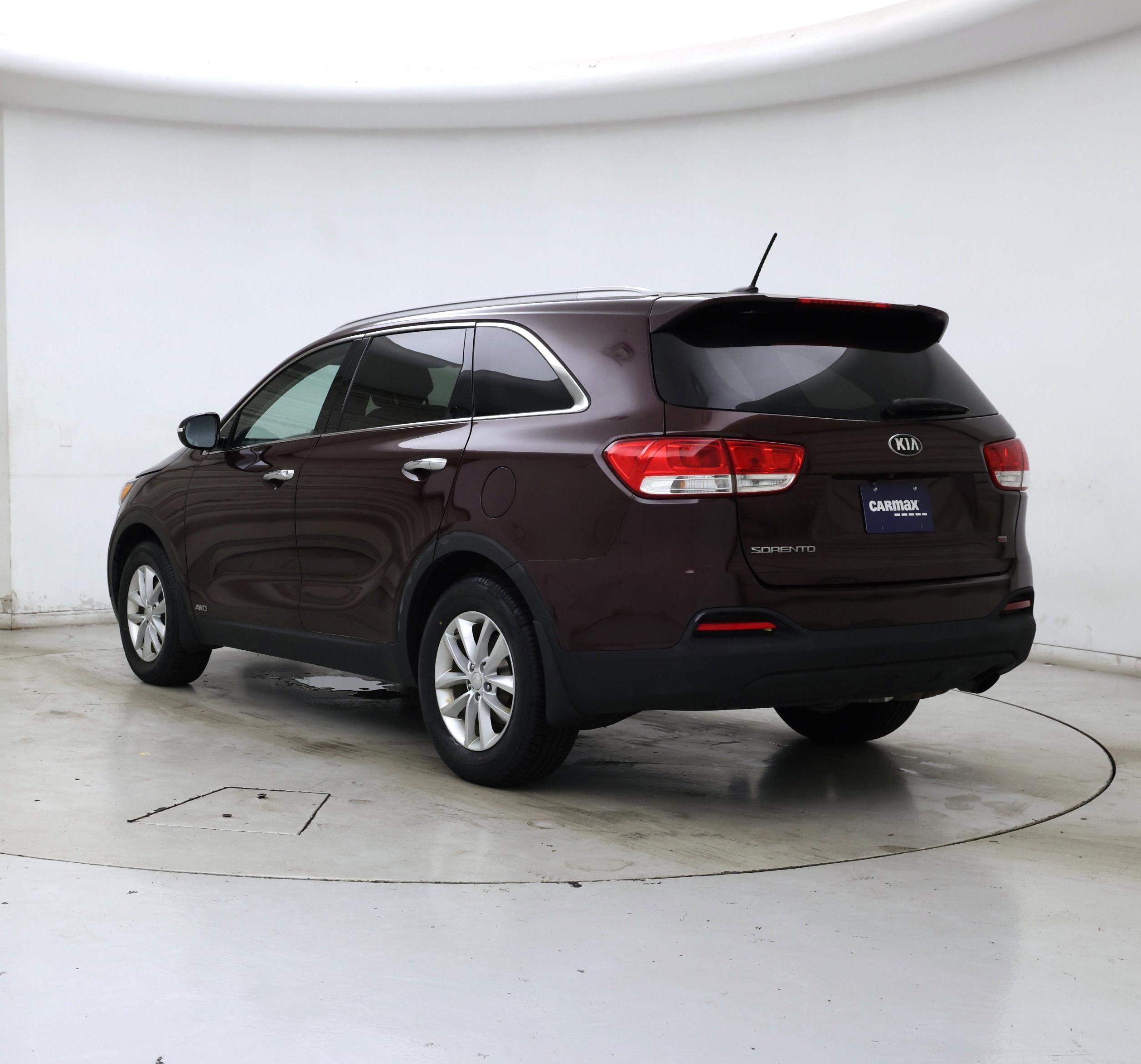 Thumbnail: 2017 Kia Sorento - 2