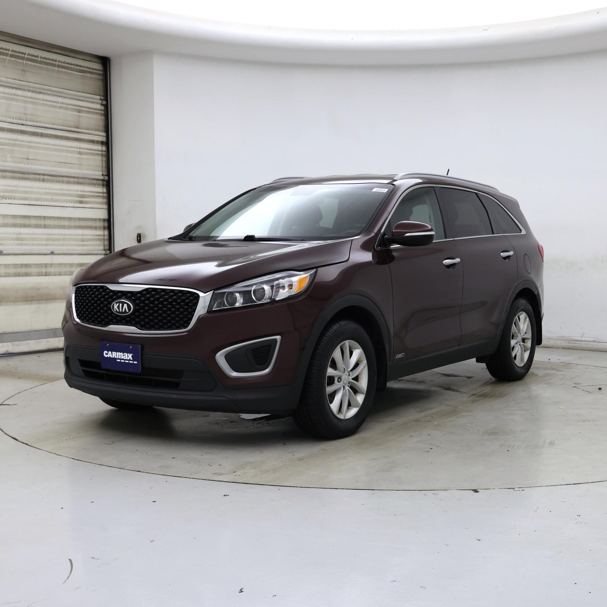 Thumbnail: 2017 Kia Sorento - 4