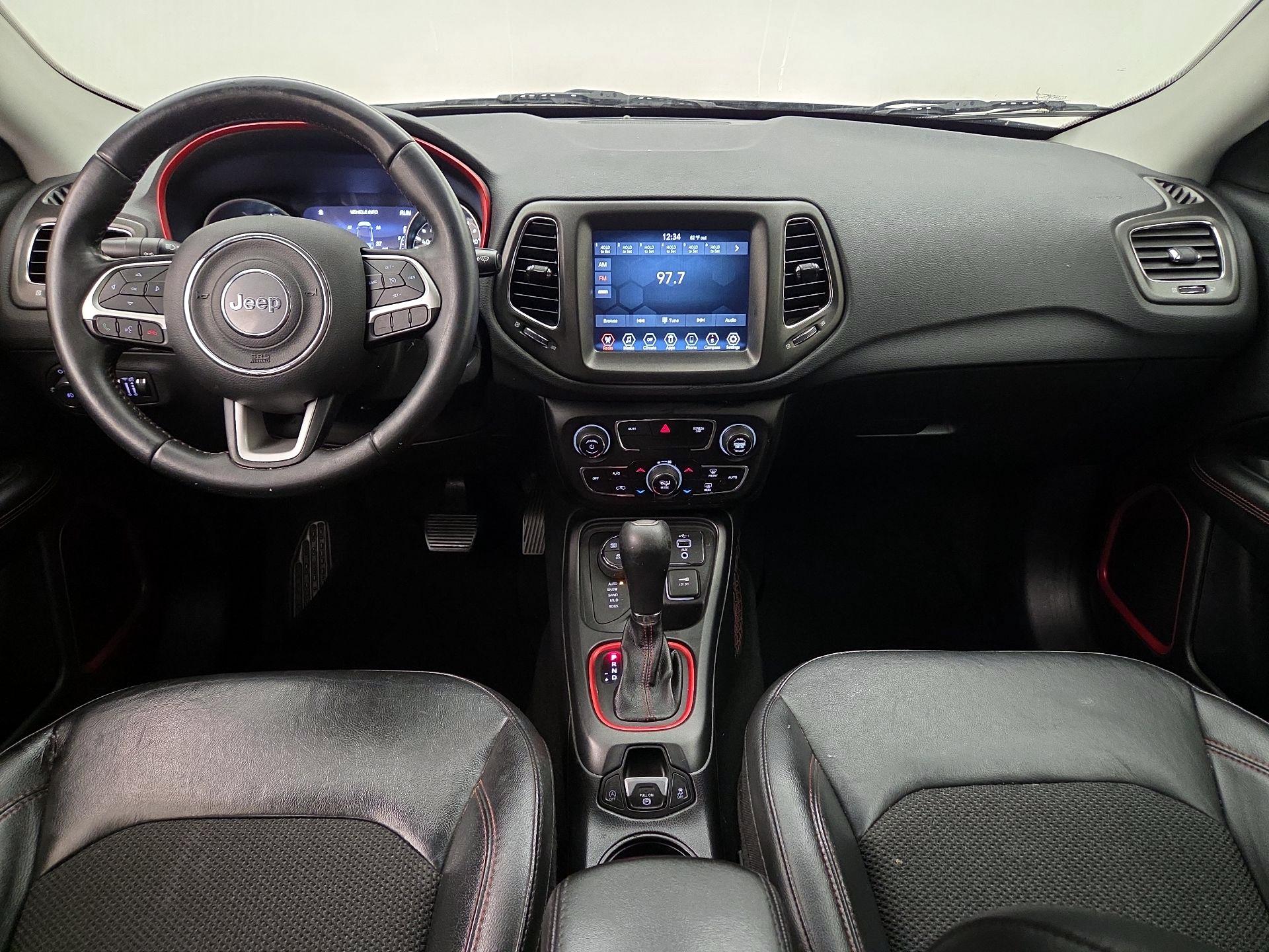 Thumbnail: 2019 Jeep Compass - 9