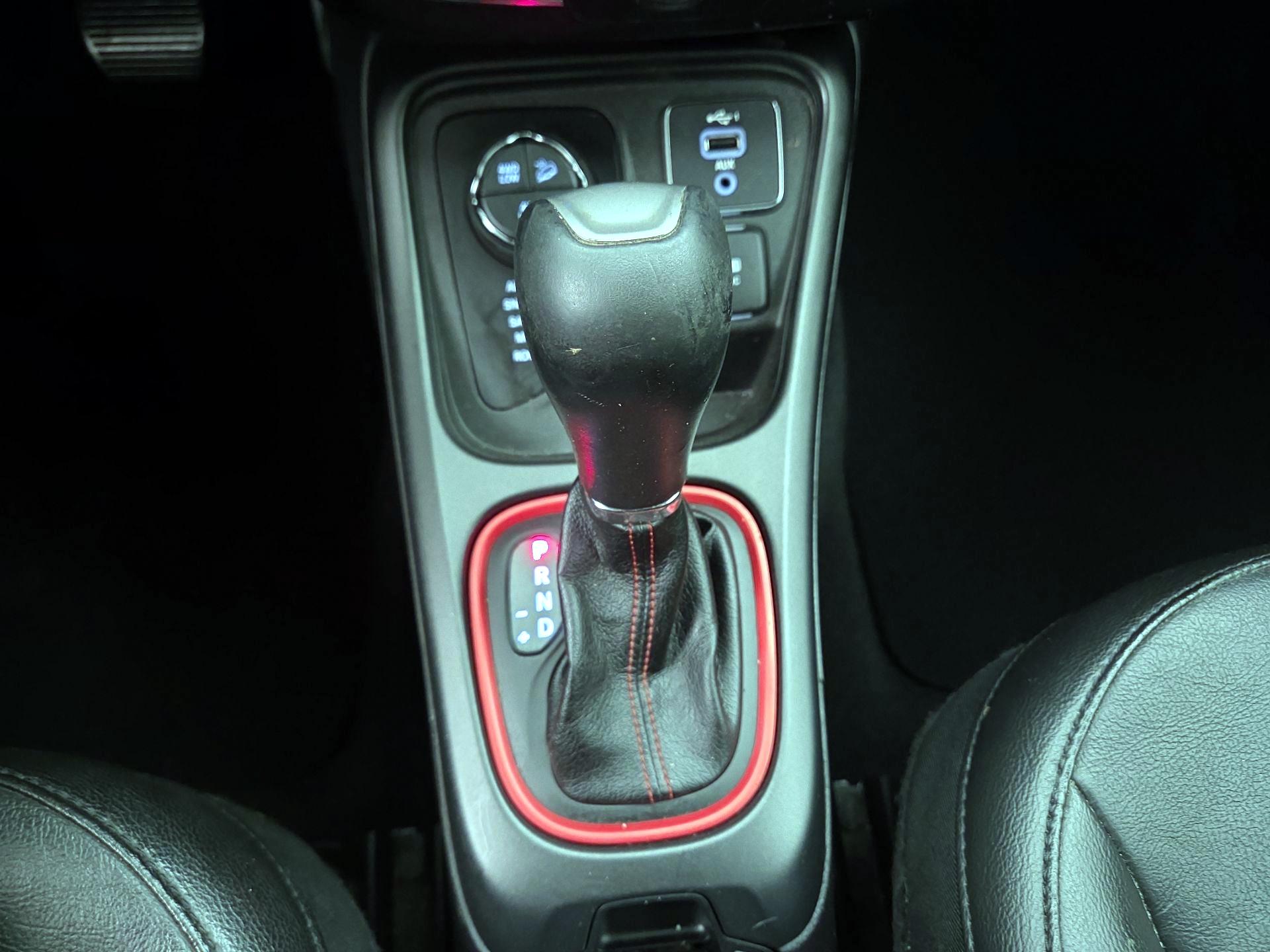 Thumbnail: 2019 Jeep Compass - 17