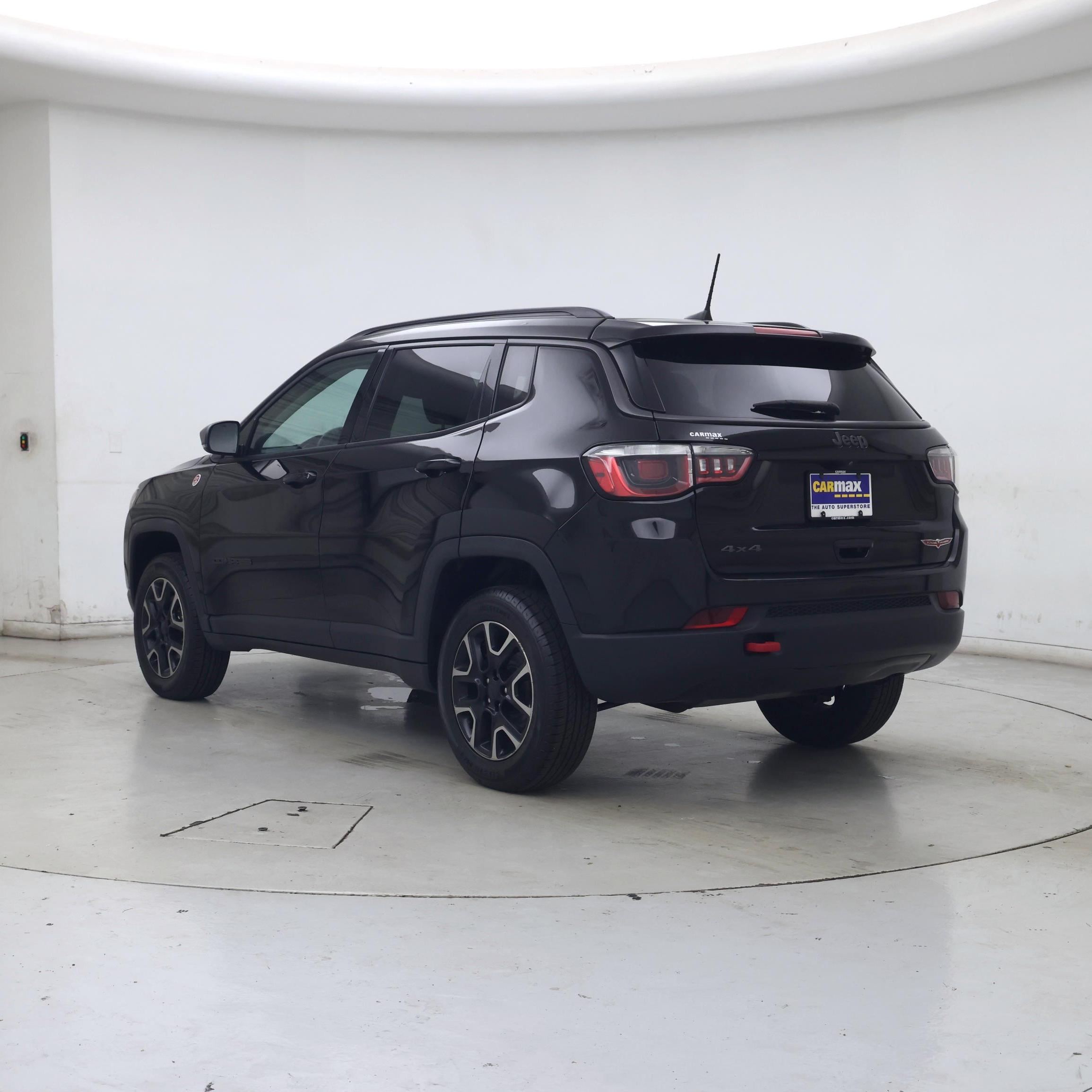 Thumbnail: 2019 Jeep Compass - 2