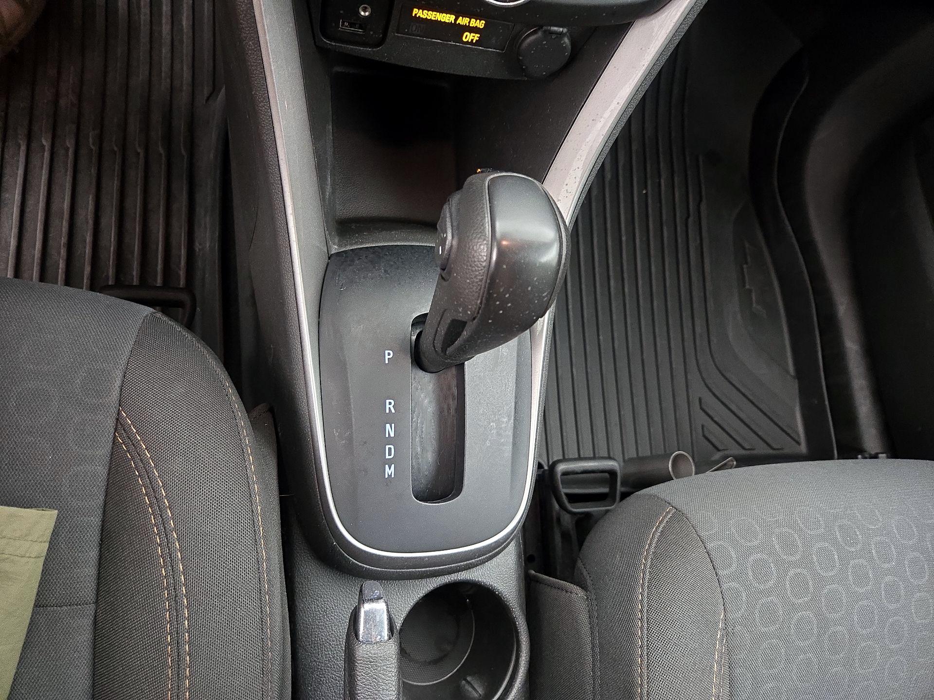 Thumbnail: 2022 Chevrolet Trax - 17