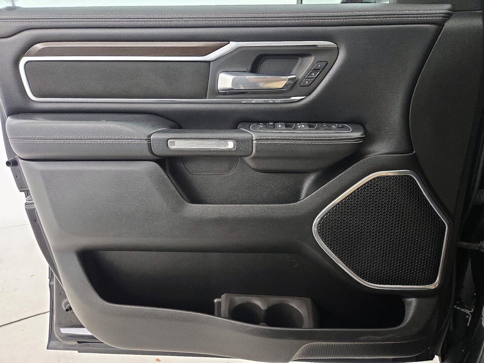 2022 RAM Ram 1500 Pickup Laramie - Photo 13