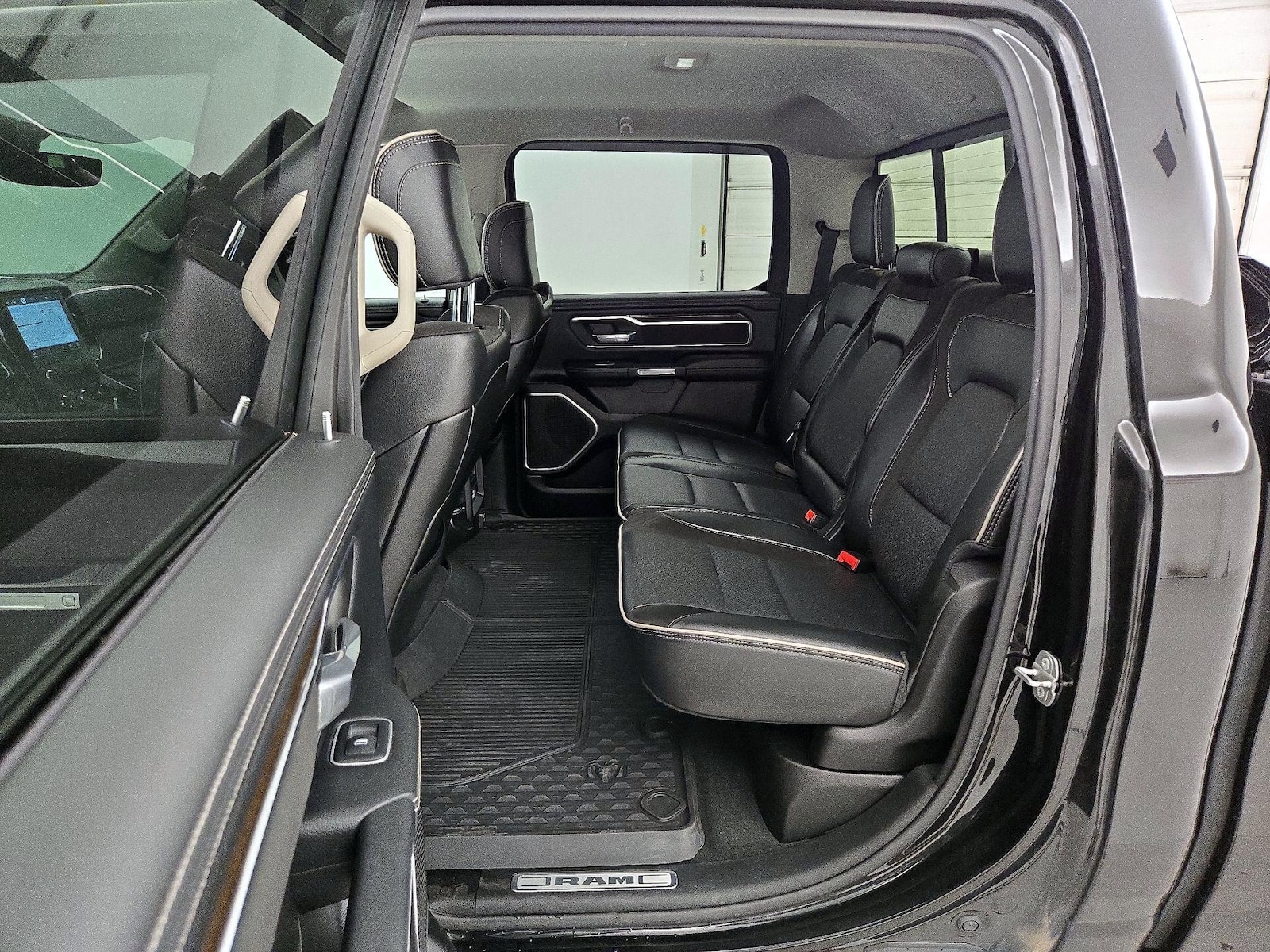 2022 RAM Ram 1500 Pickup Laramie - Photo 21
