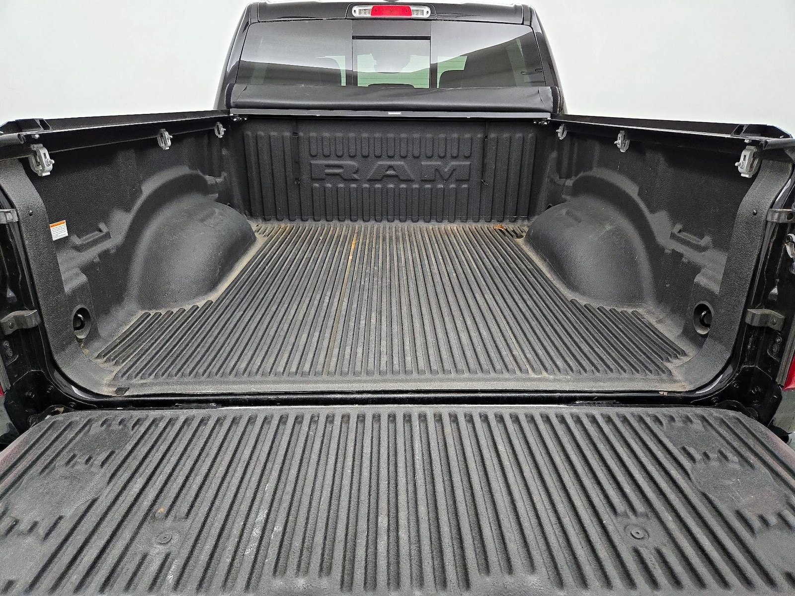 2022 RAM Ram 1500 Pickup Laramie - Photo 22