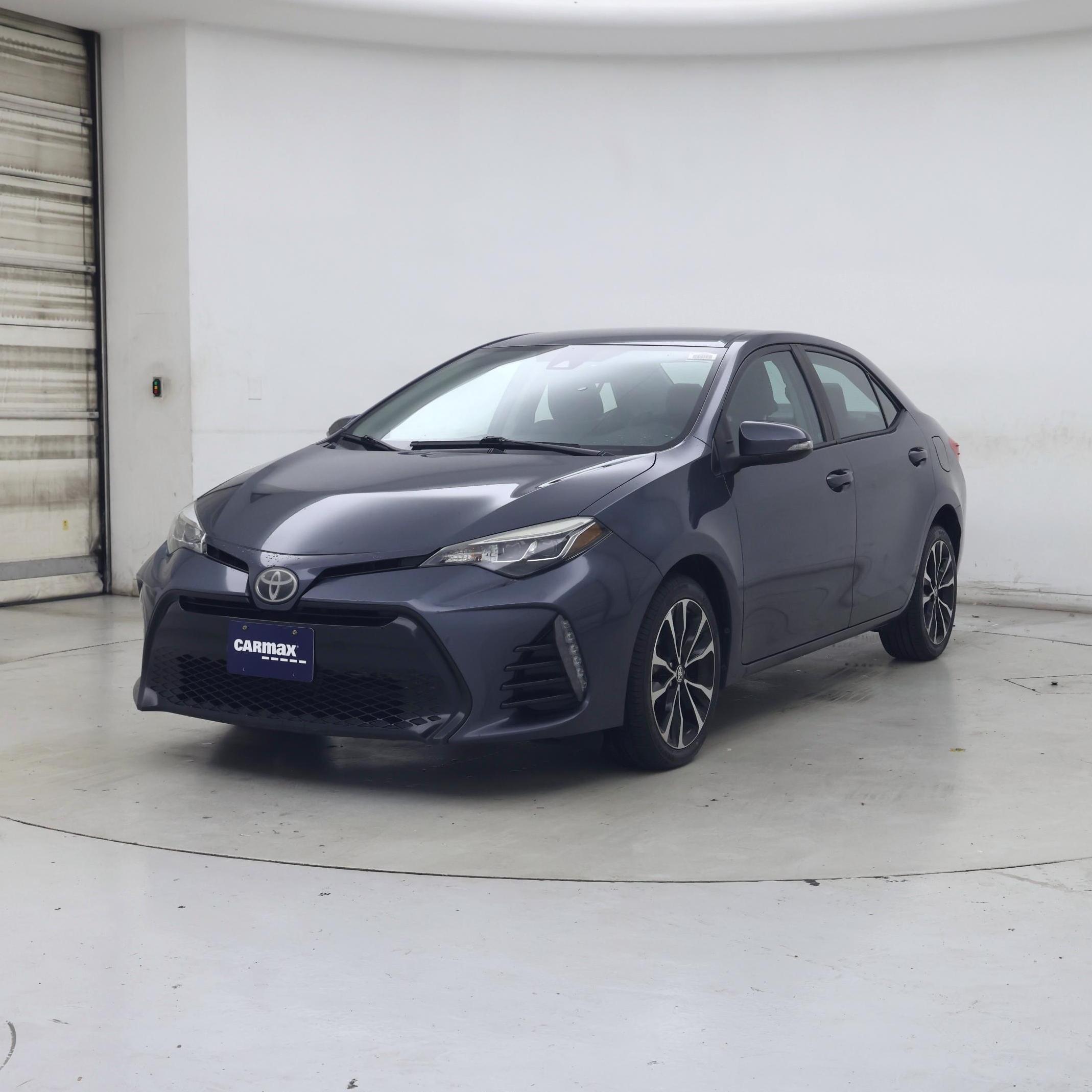 Thumbnail: 2017 Toyota Corolla - 4