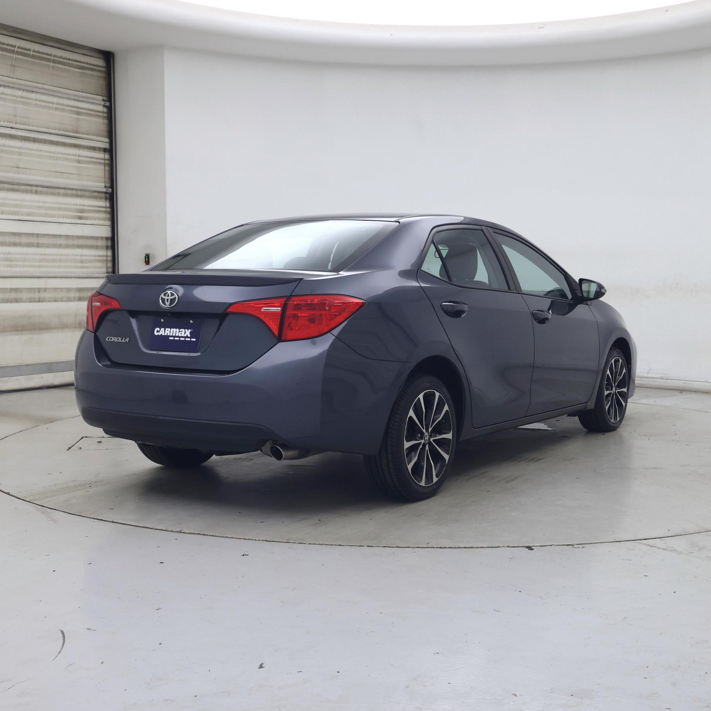 Thumbnail: 2017 Toyota Corolla - 8