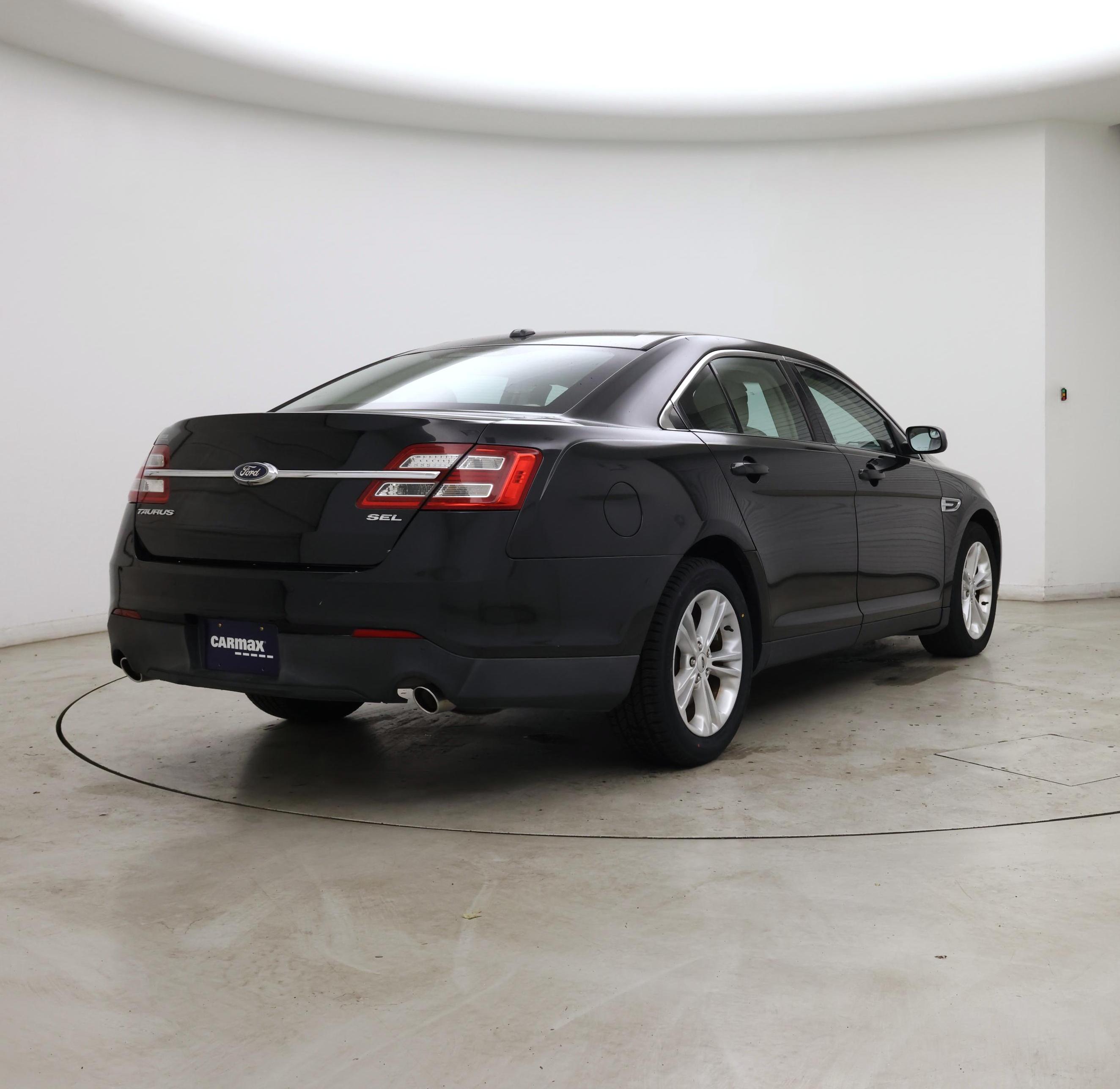 Thumbnail: 2014 Ford Taurus - 8