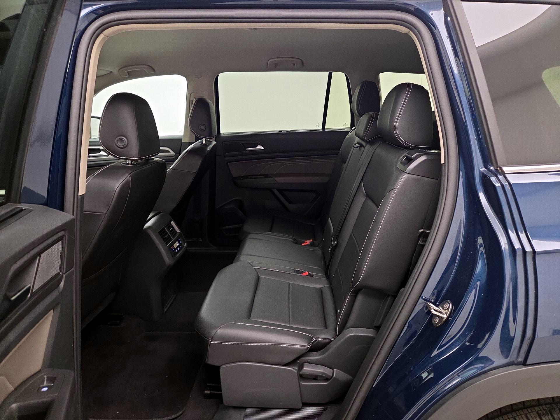 Thumbnail: 2023 Volkswagen Atlas - 19