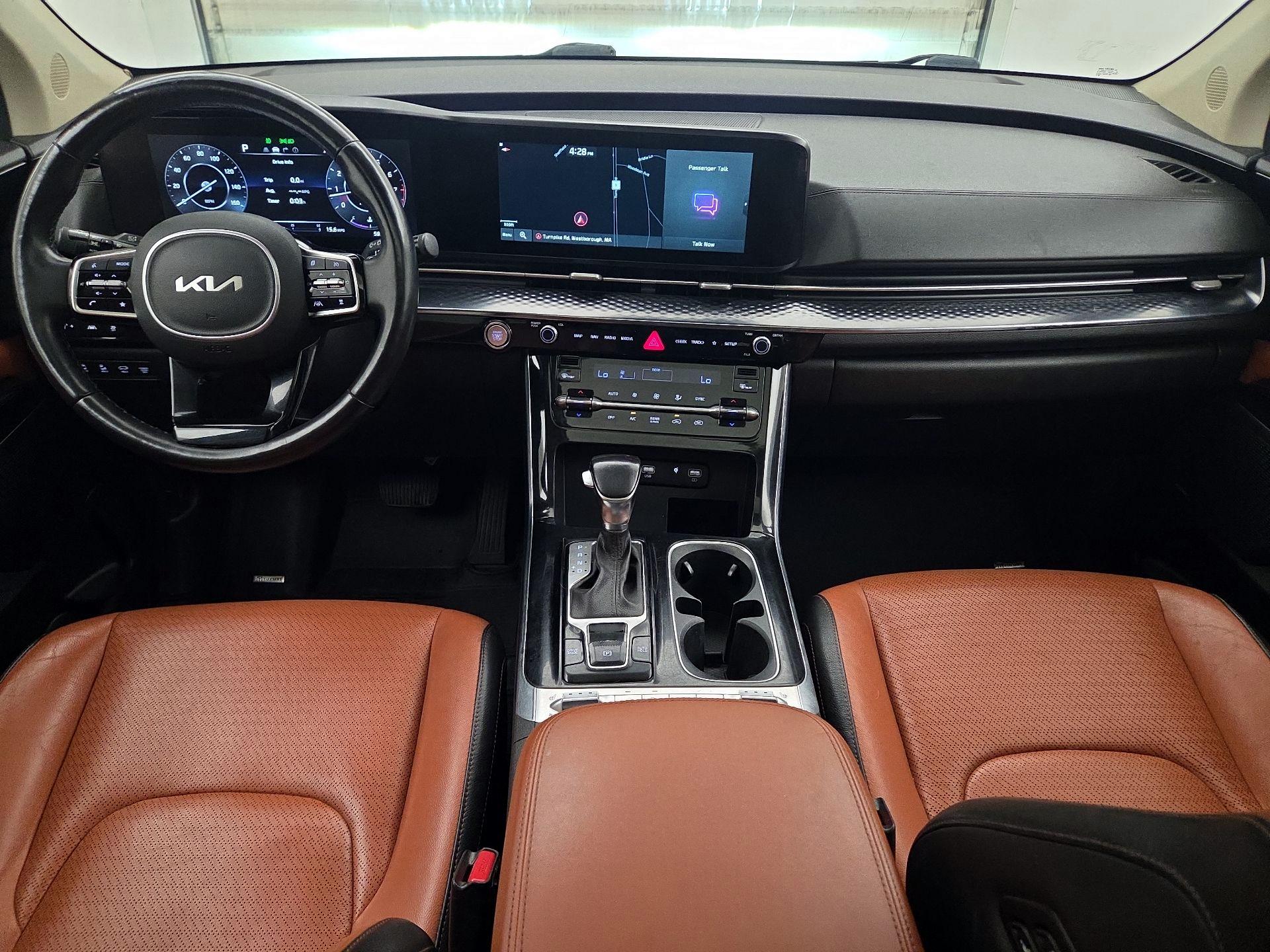 Thumbnail: 2022 Kia Carnival - 9