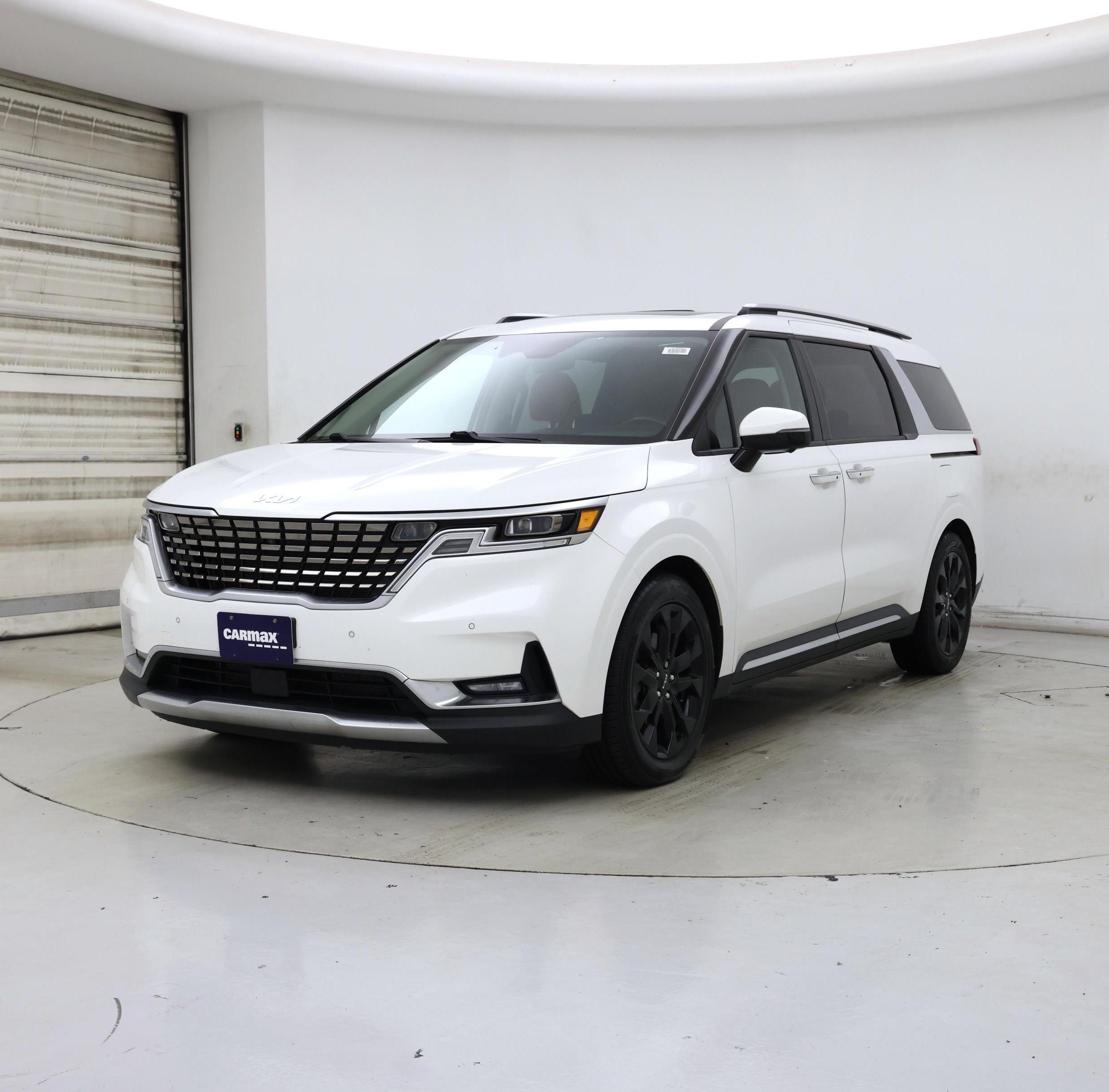 Thumbnail: 2022 Kia Carnival - 4