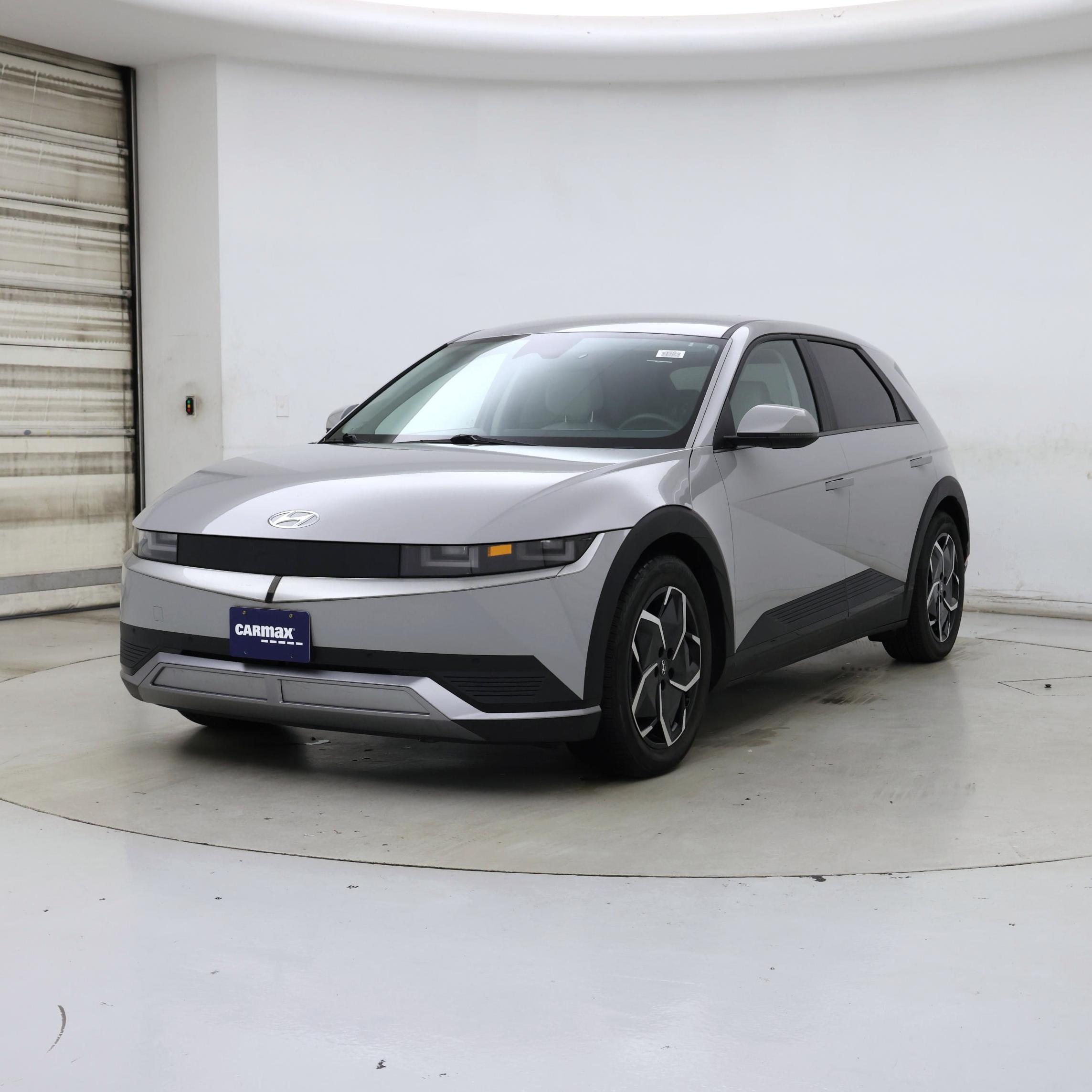Thumbnail: 2022 Hyundai Ioniq 5 - 4