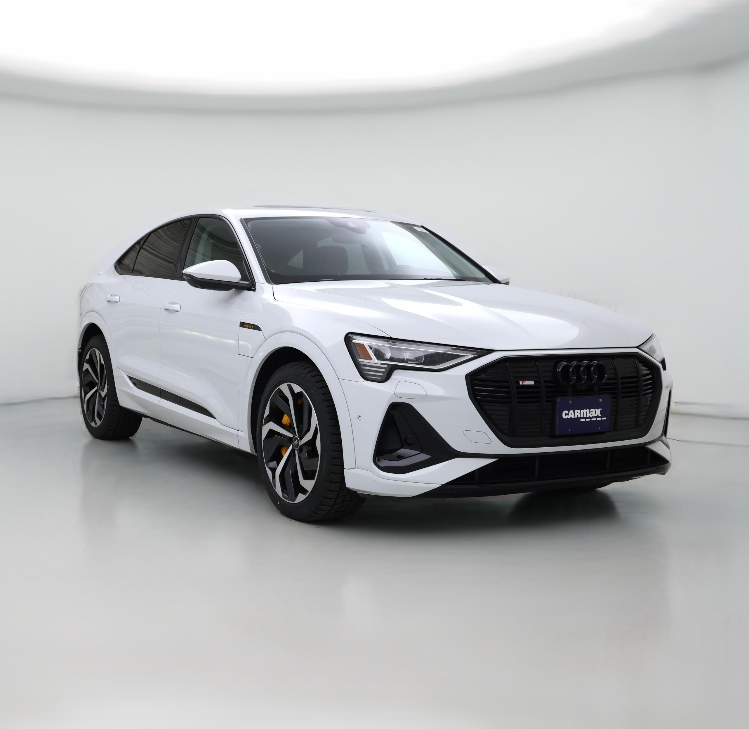 Thumbnail: 2022 Audi e-tron S - 1