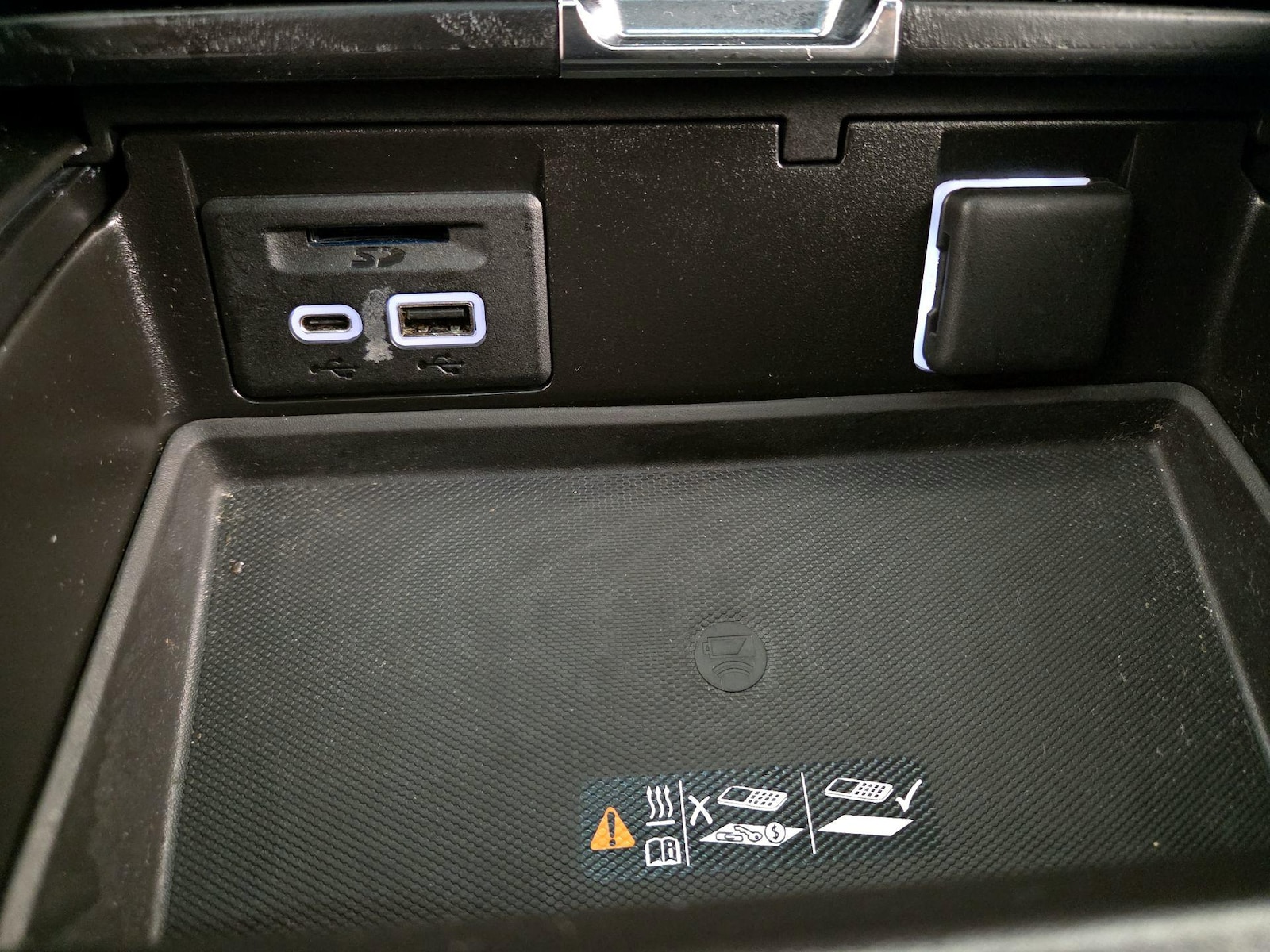 2021 GMC Yukon XL Denali - Photo 19