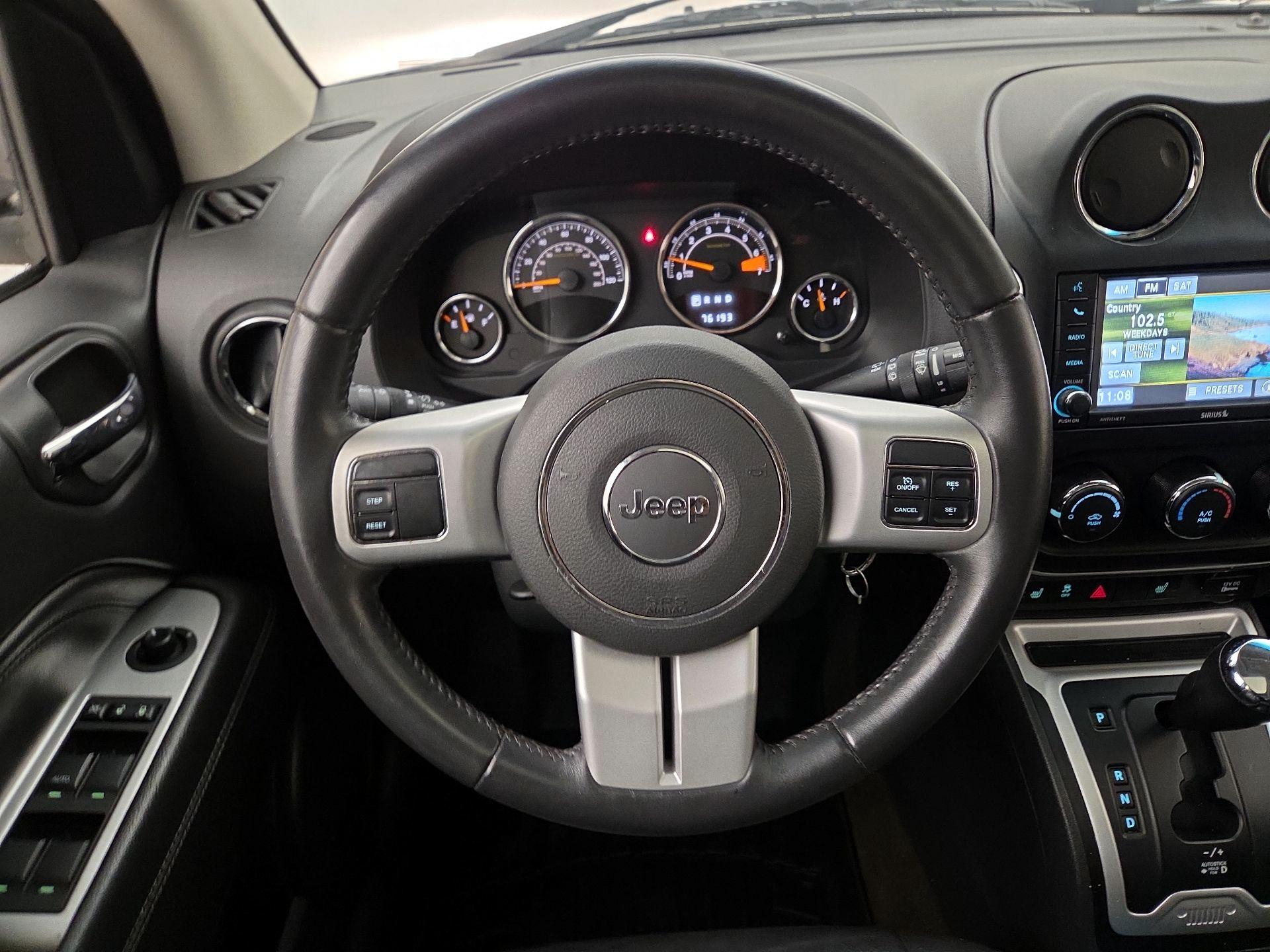 Thumbnail: 2017 Jeep Compass - 10