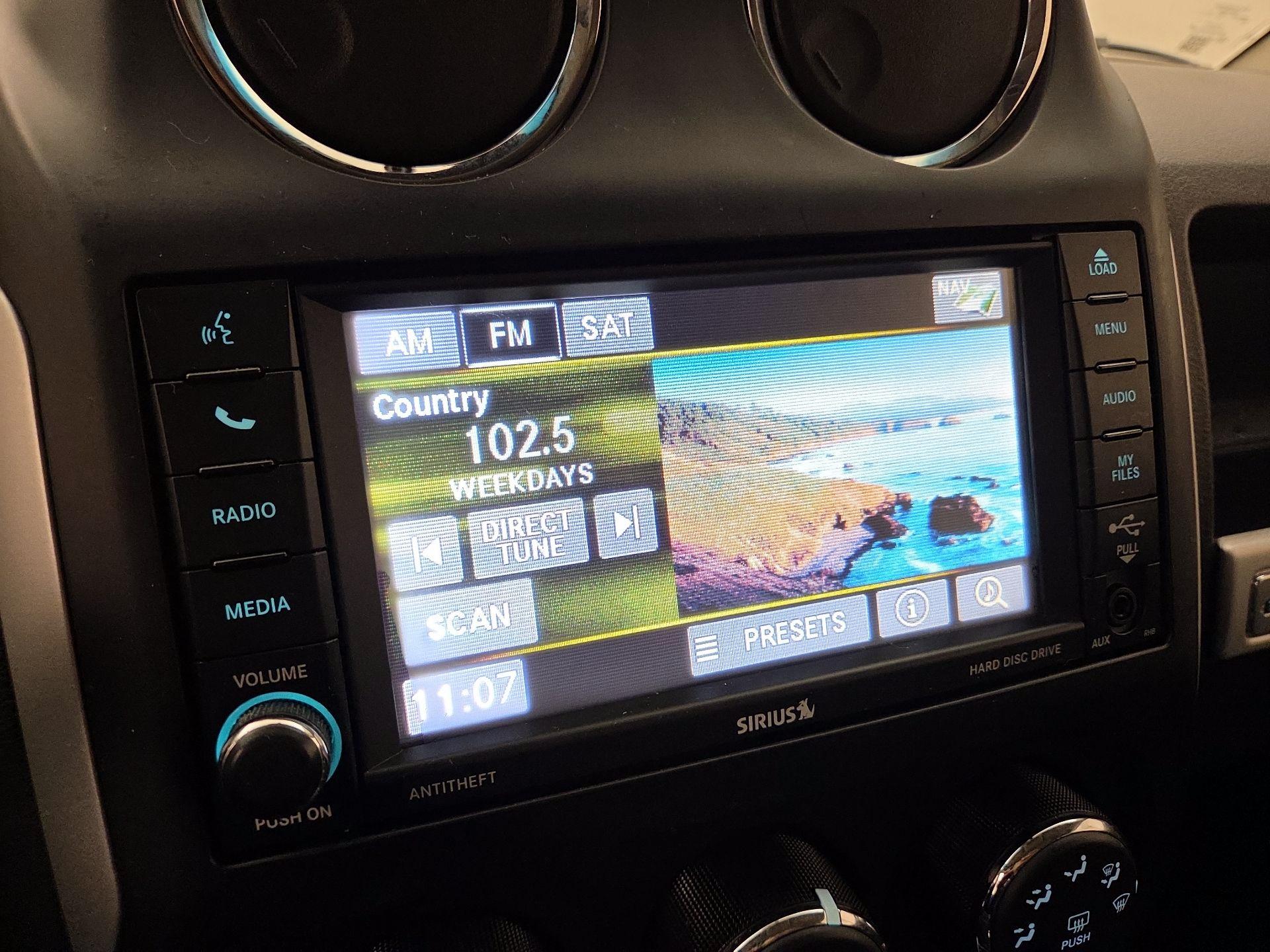 Thumbnail: 2017 Jeep Compass - 15