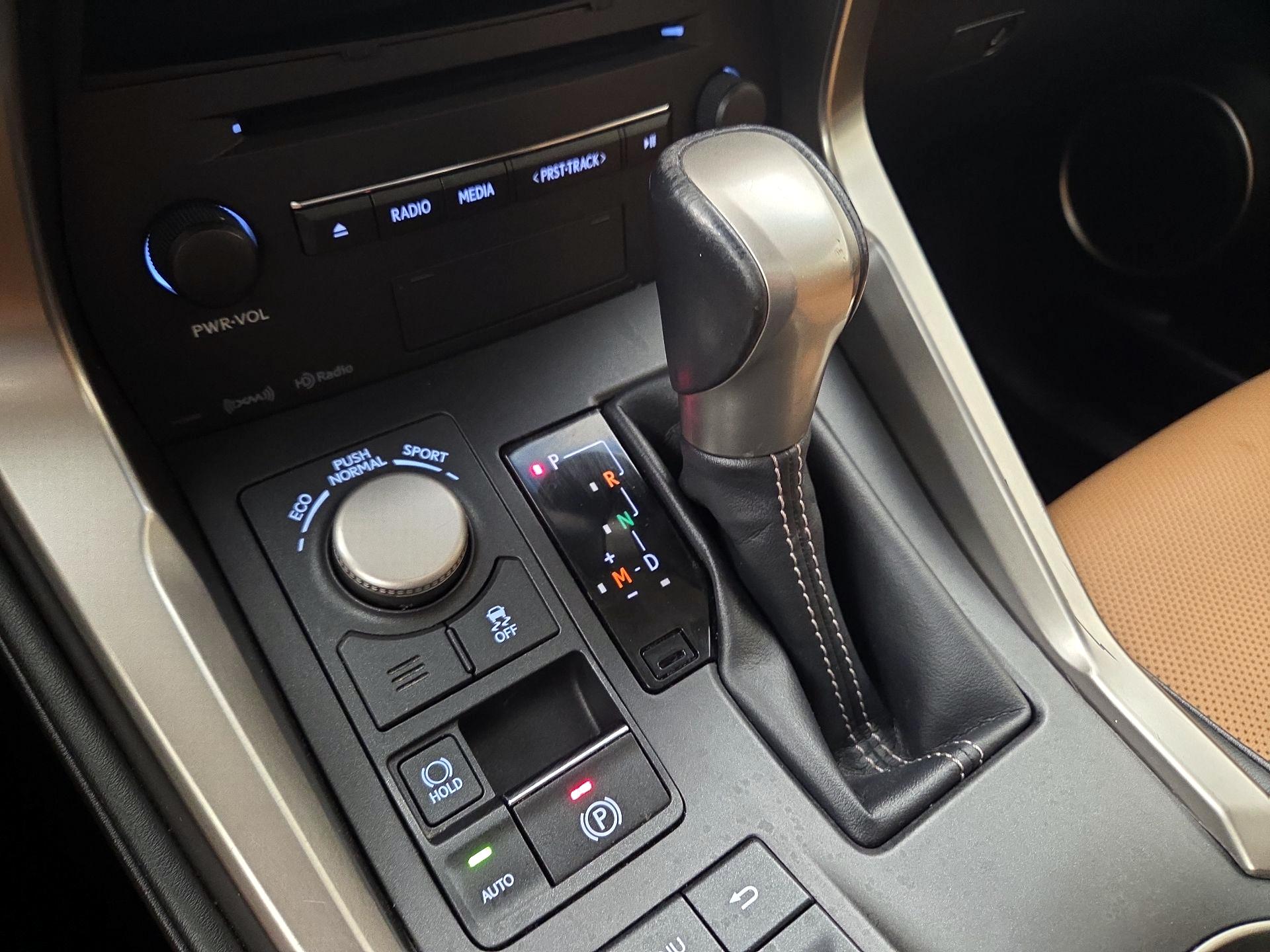 Thumbnail: 2016 Lexus NX - 18
