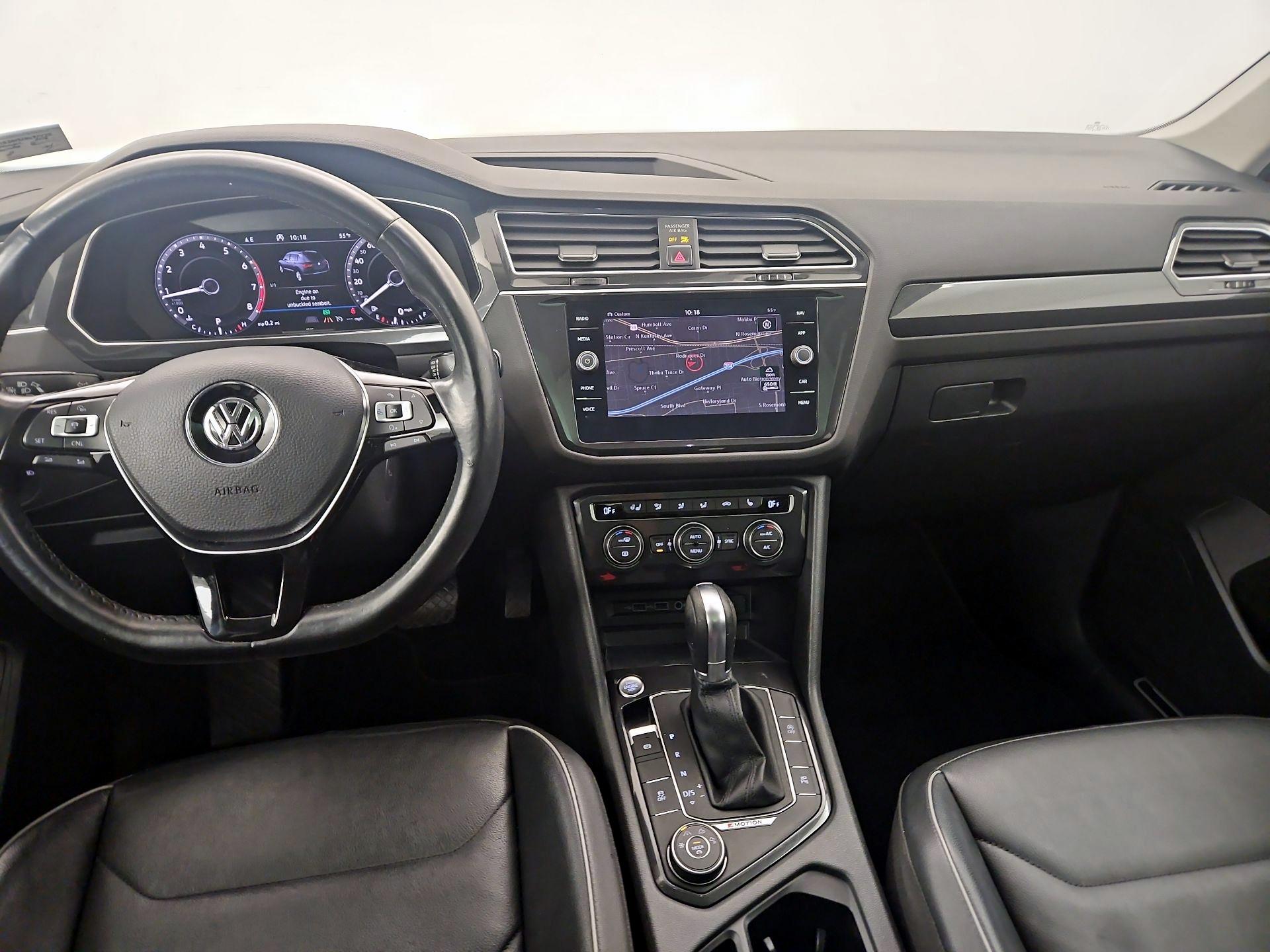 Thumbnail: 2018 Volkswagen Tiguan - 9