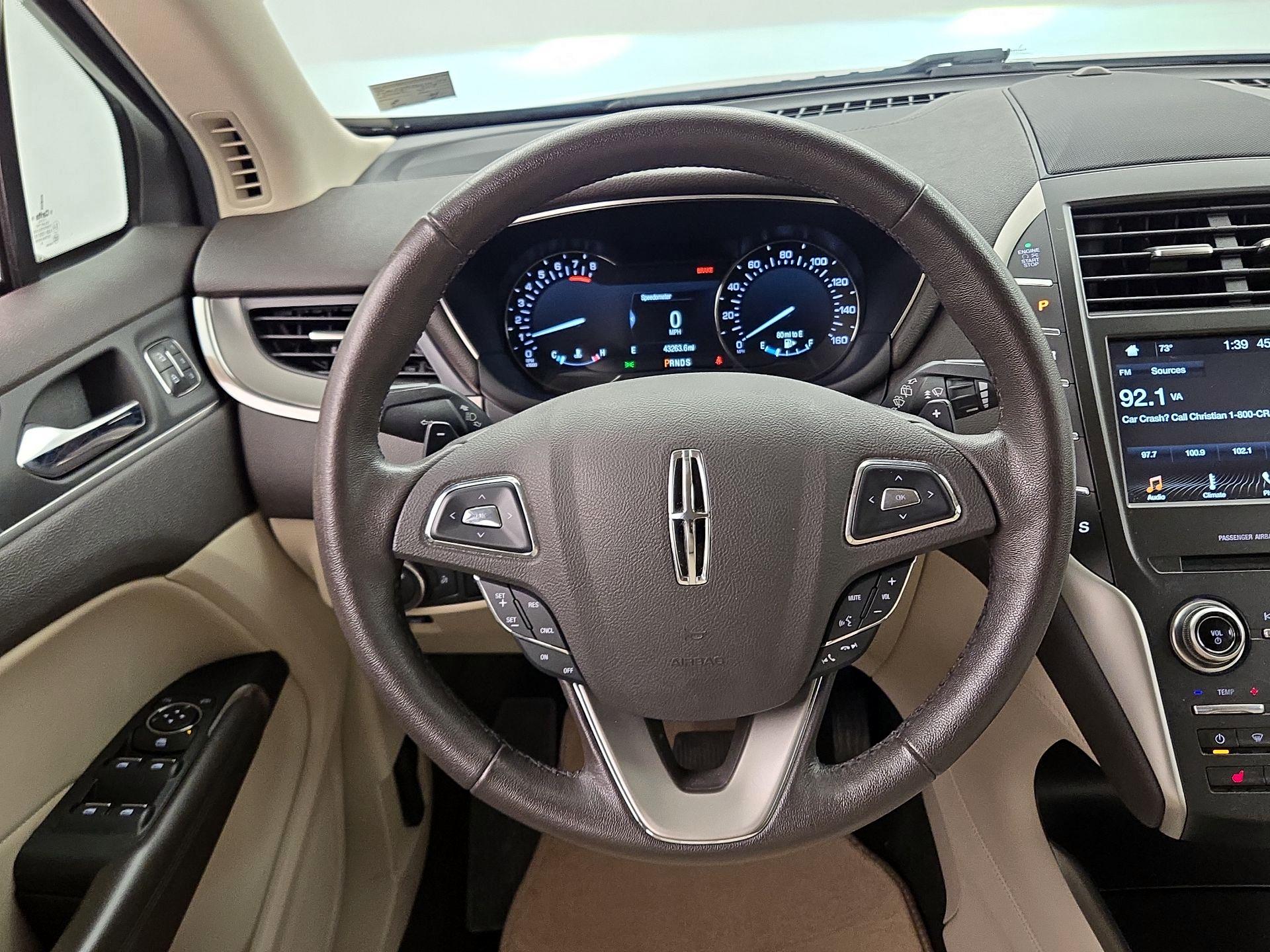 Thumbnail: 2019 Lincoln MKC - 10