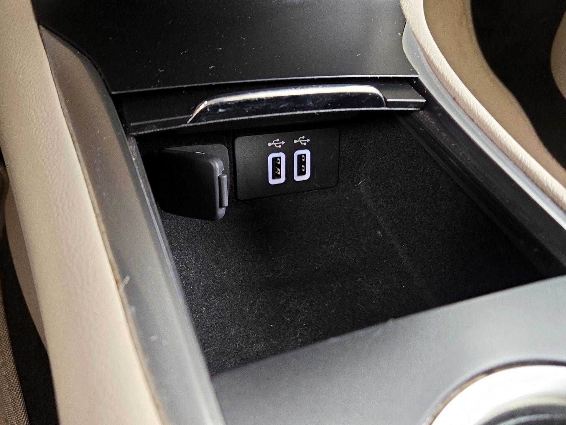 Thumbnail: 2019 Lincoln MKC - 18