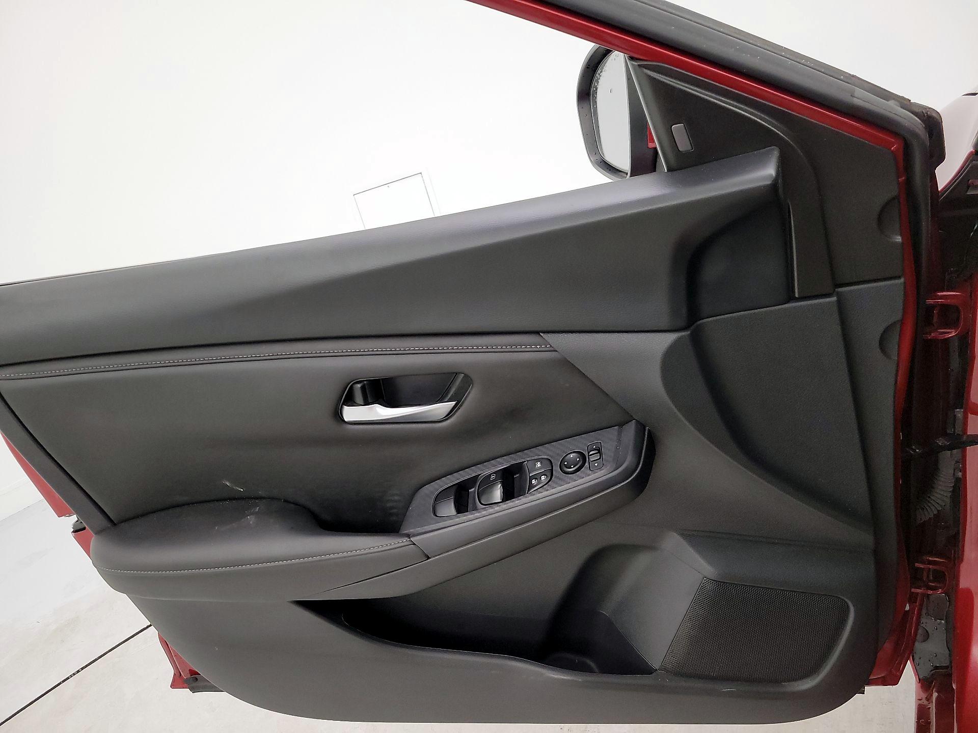 Thumbnail: 2024 Nissan Sentra - 12