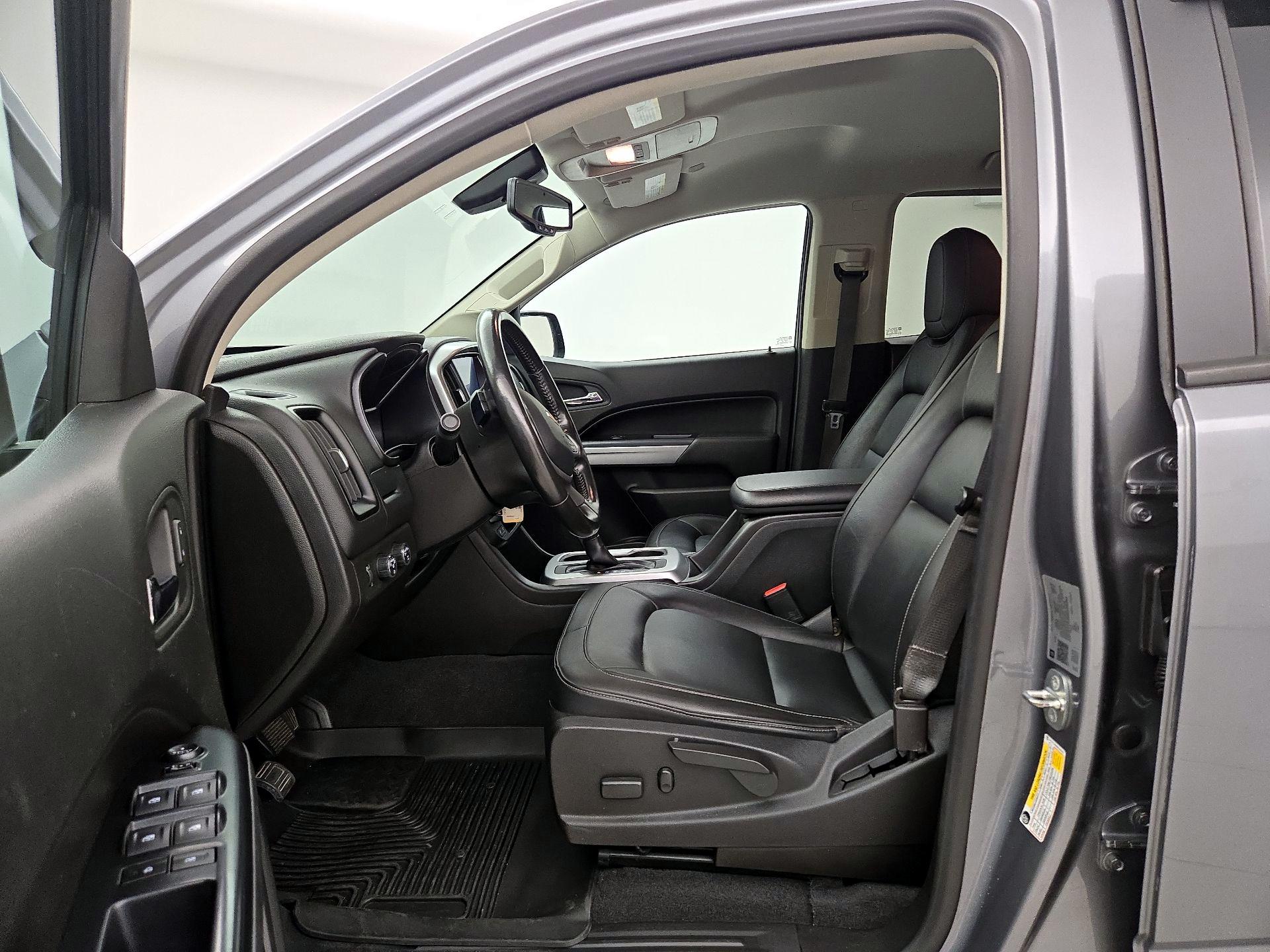 Thumbnail: 2021 Chevrolet Colorado - 11