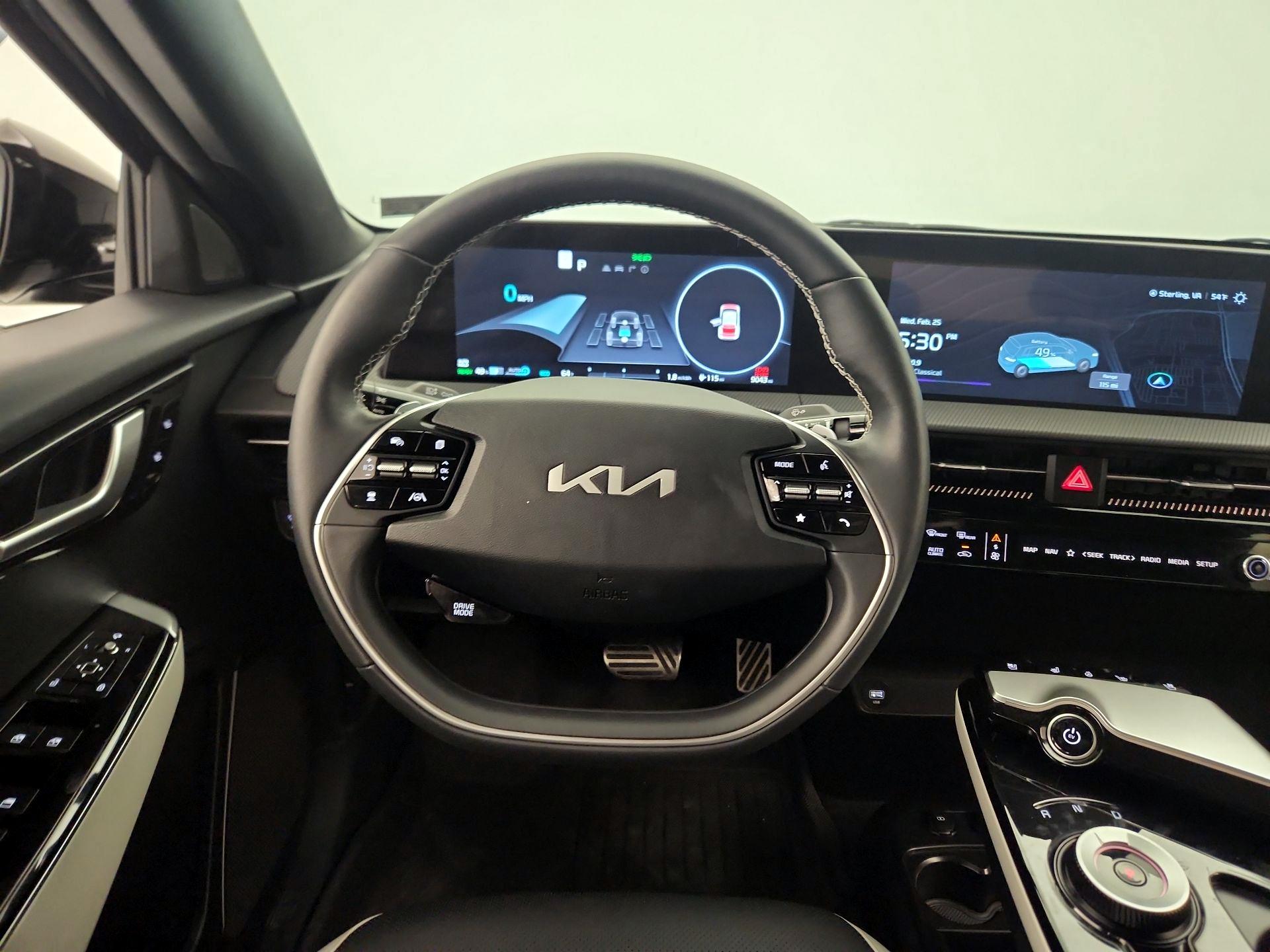 Thumbnail: 2024 Kia EV6 - 10