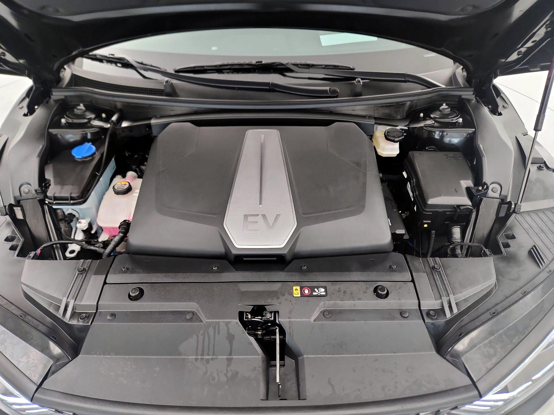 Thumbnail: 2024 Kia EV6 - 20