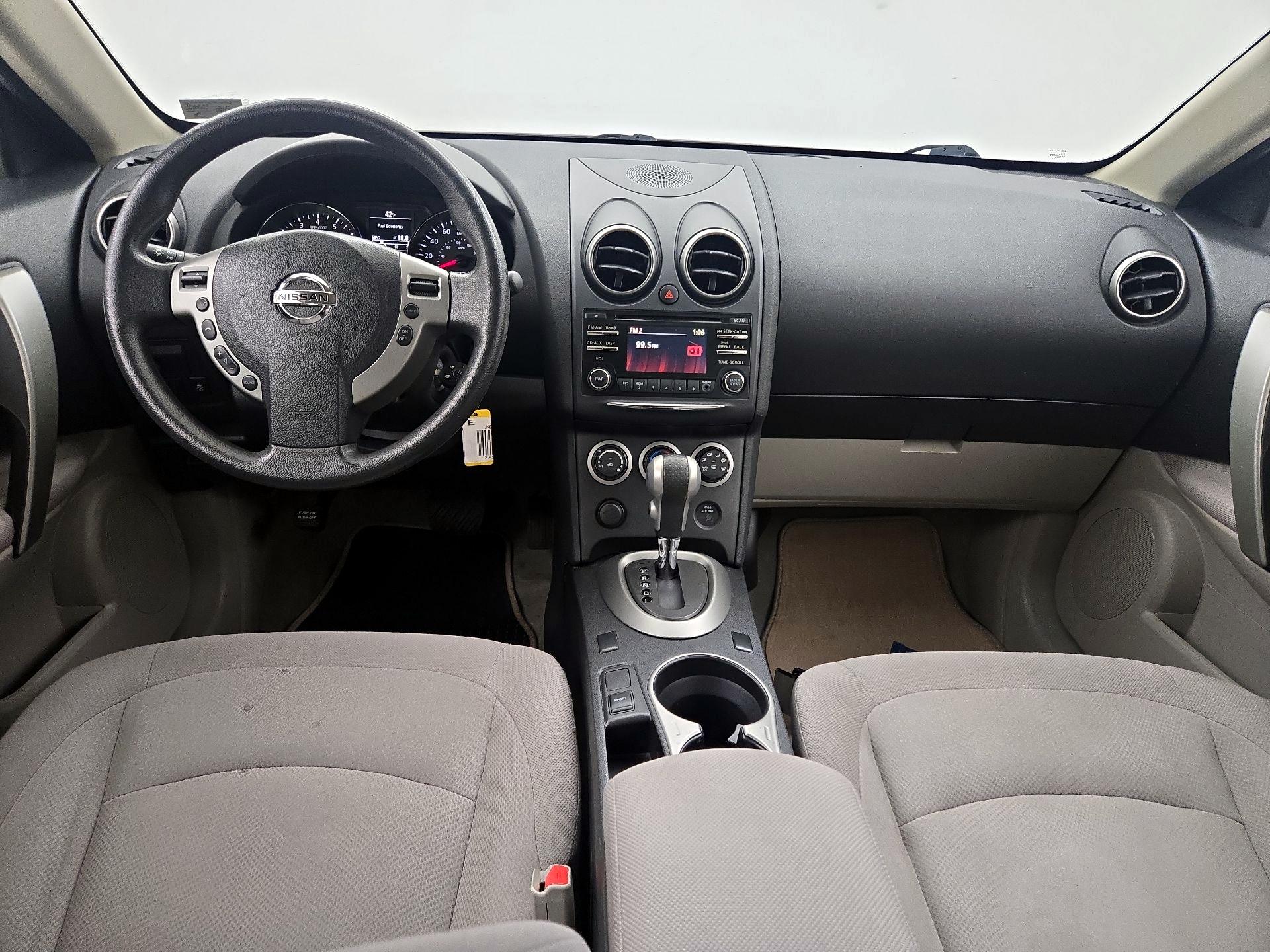 Thumbnail: 2015 Nissan Rogue - 9