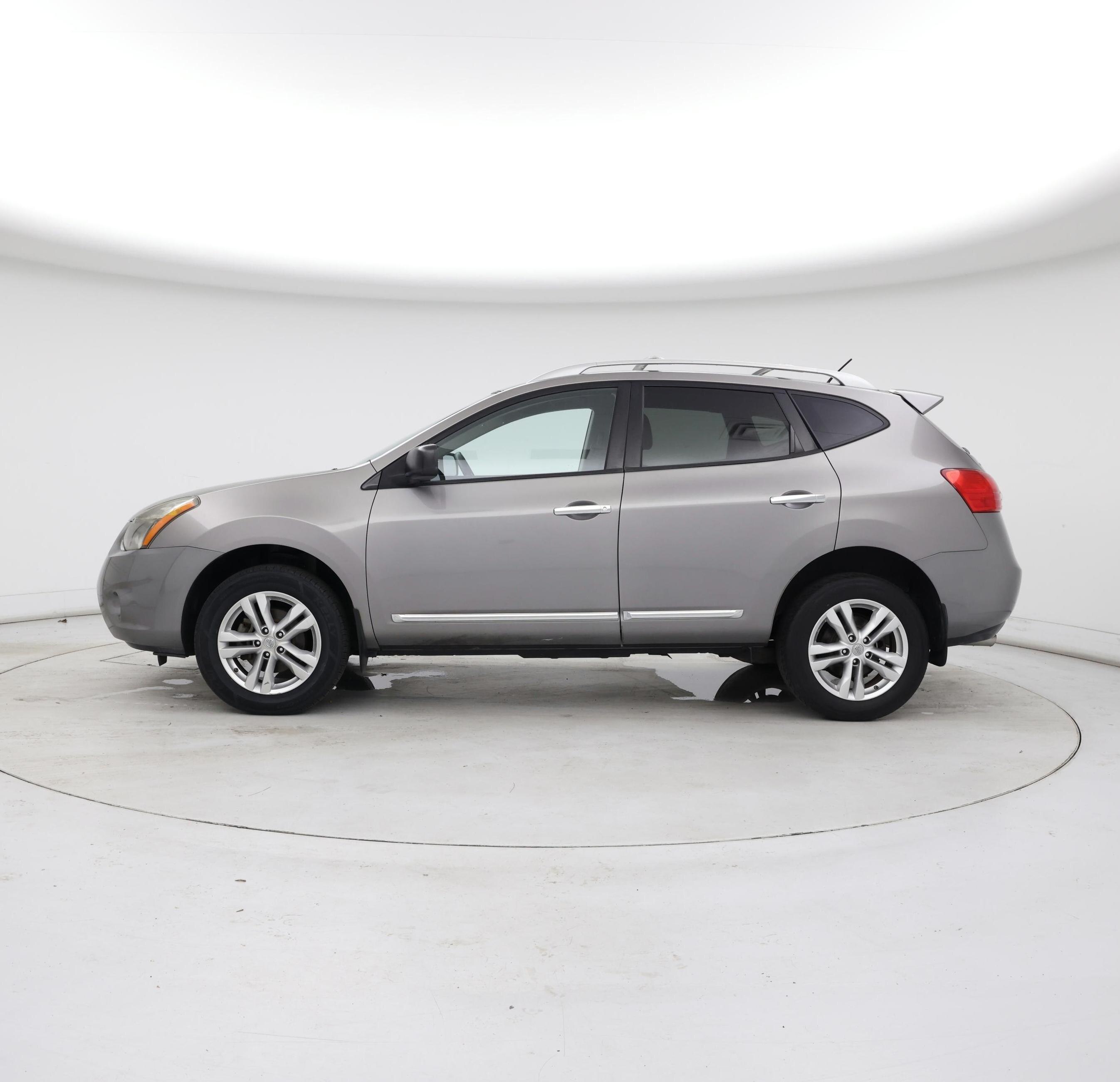 Thumbnail: 2015 Nissan Rogue - 3