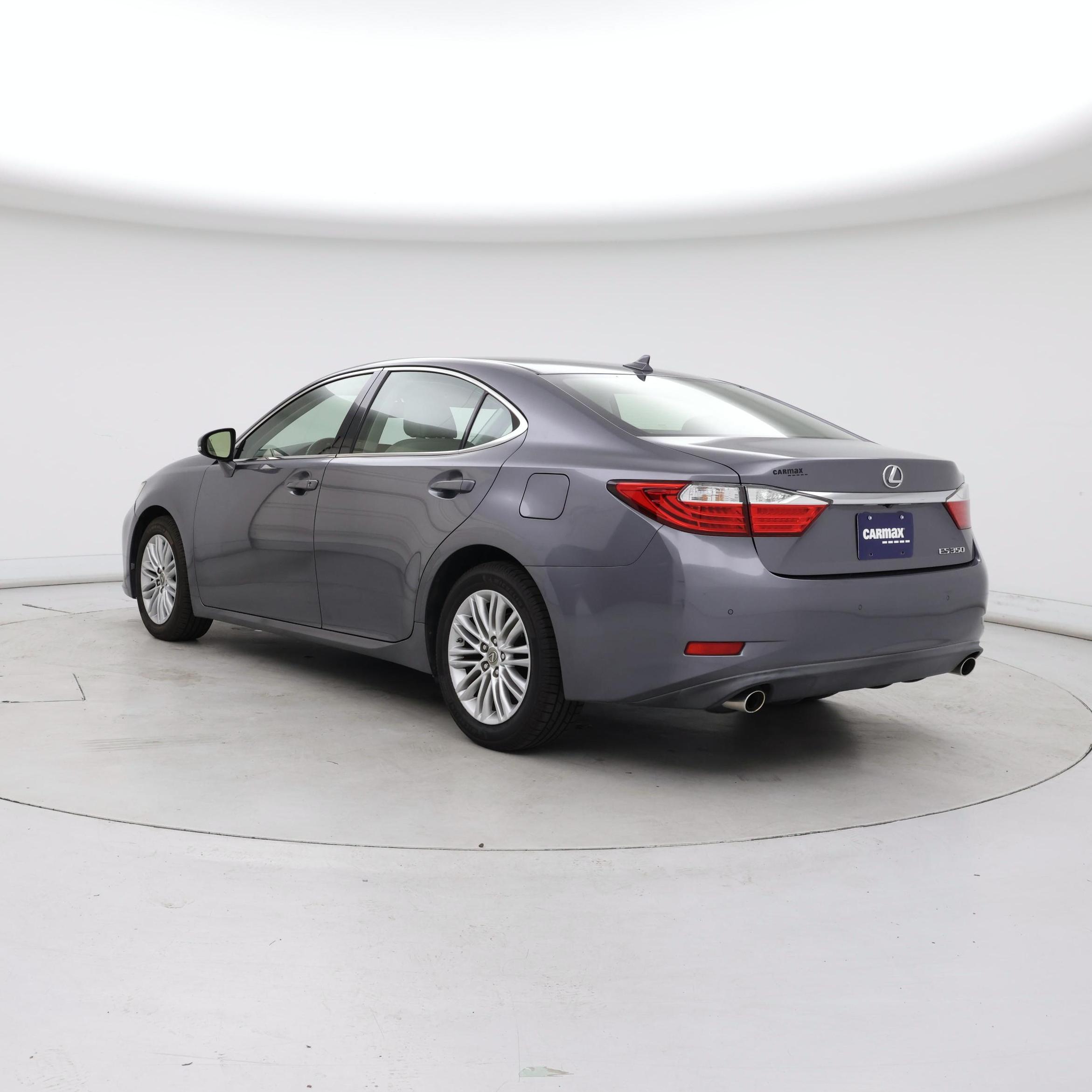 Thumbnail: 2014 Lexus ES - 2