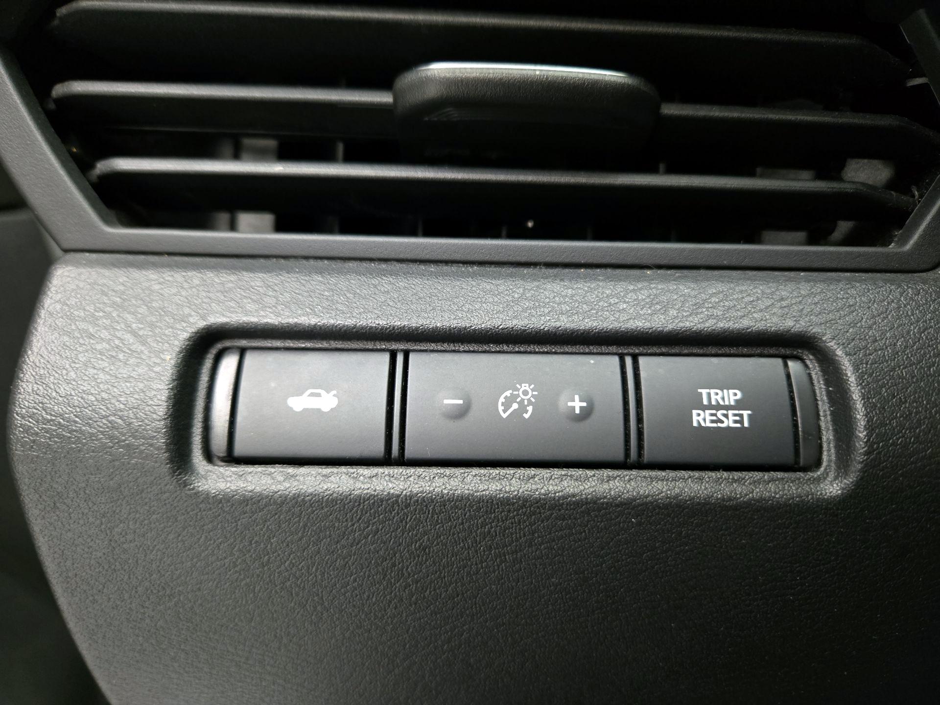 Thumbnail: 2021 Nissan Altima - 13