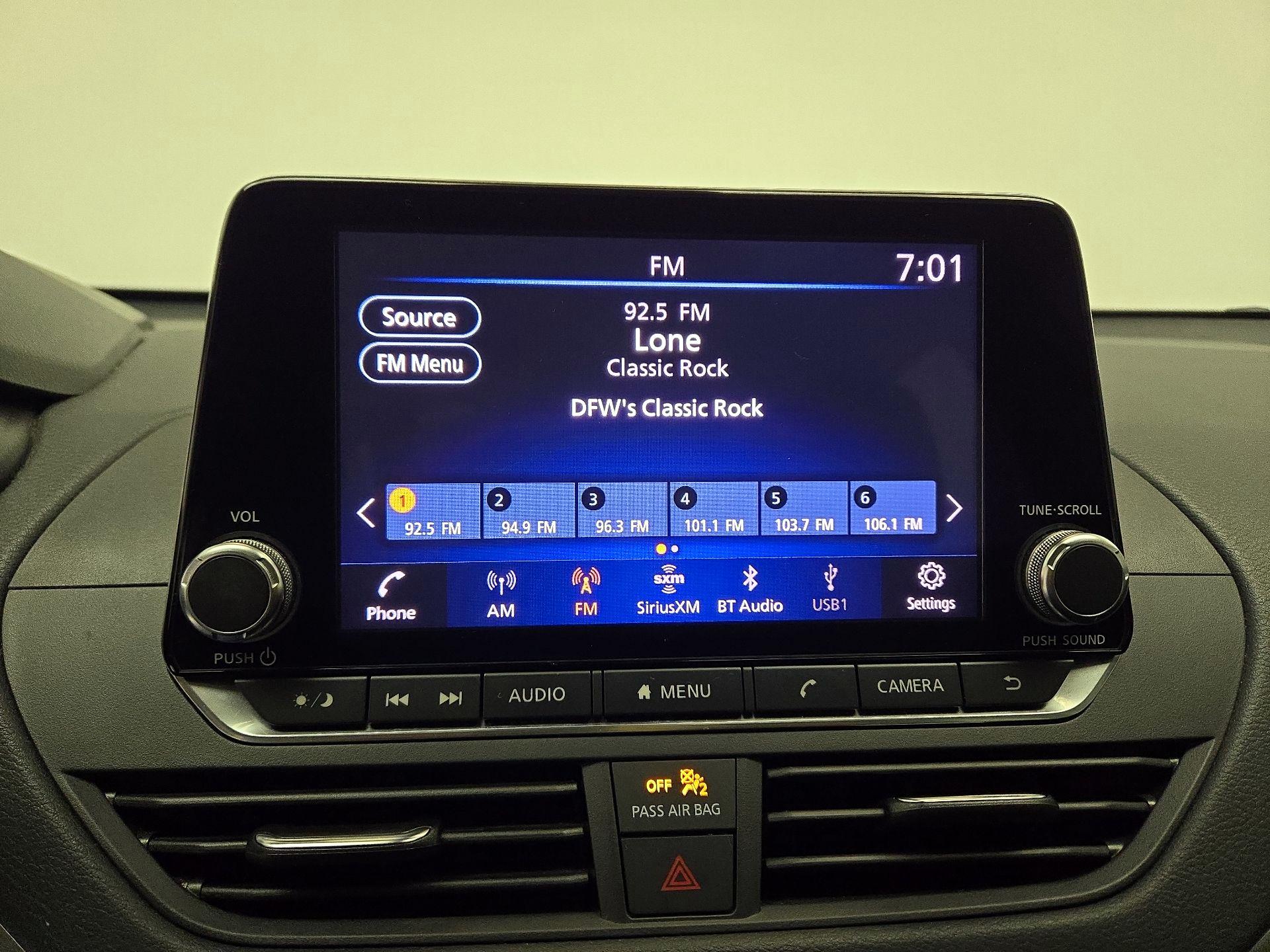 Thumbnail: 2021 Nissan Altima - 15