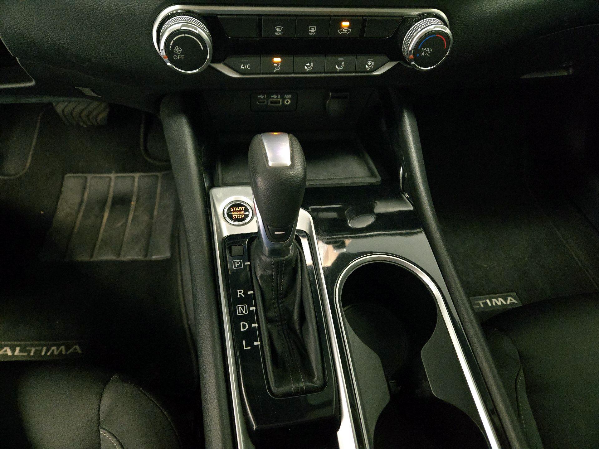 Thumbnail: 2021 Nissan Altima - 17