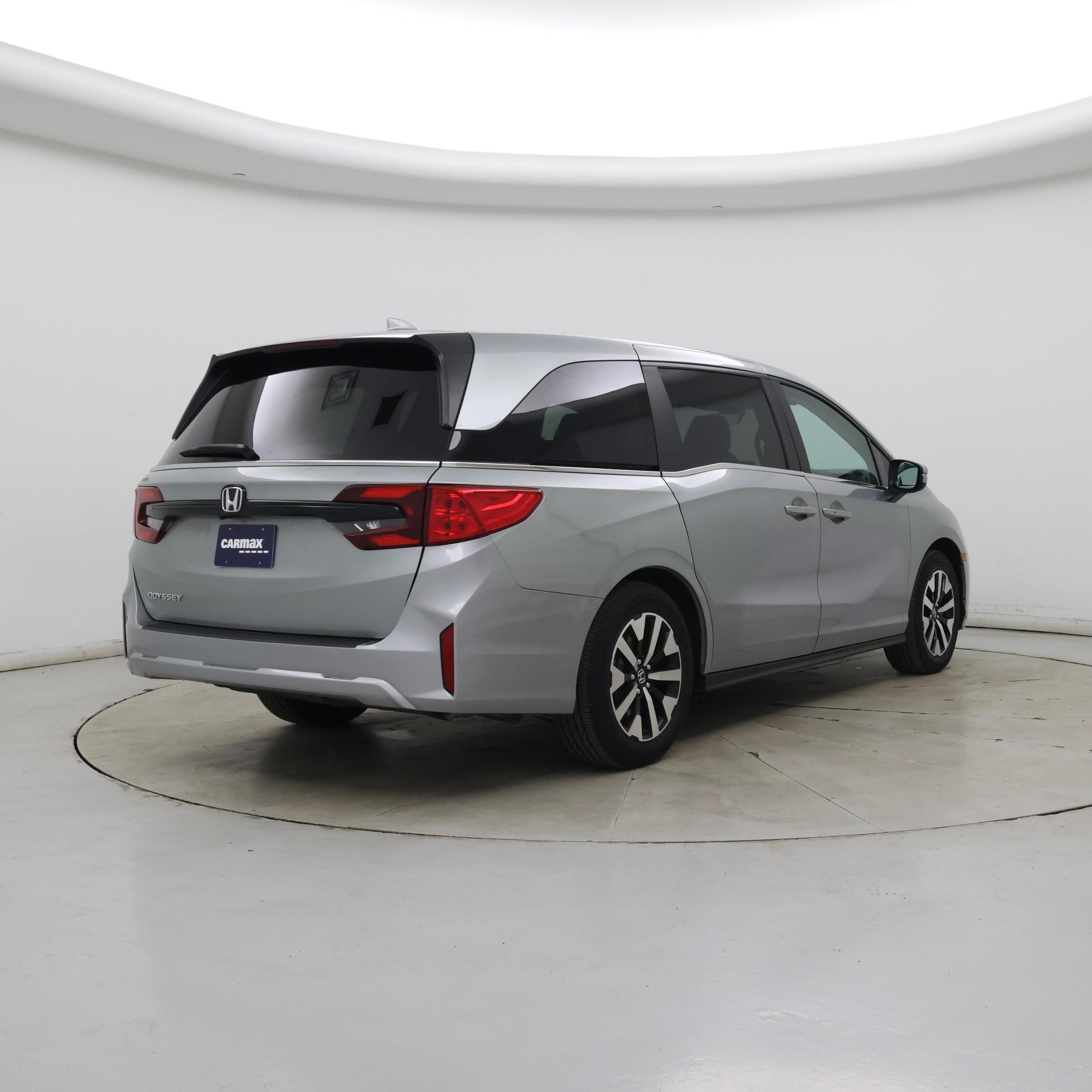 Thumbnail: 2025 Honda Odyssey - 8