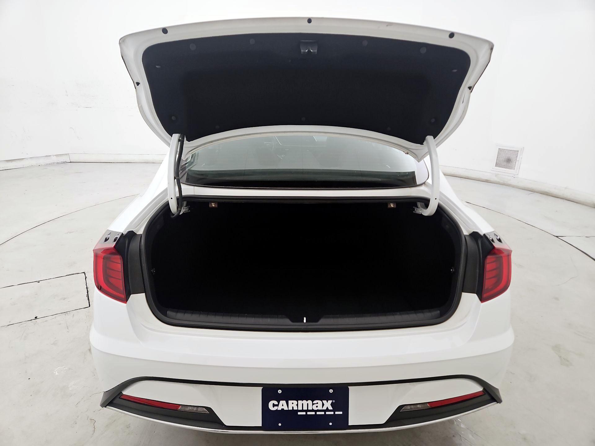 Thumbnail: 2020 Hyundai Sonata - 20