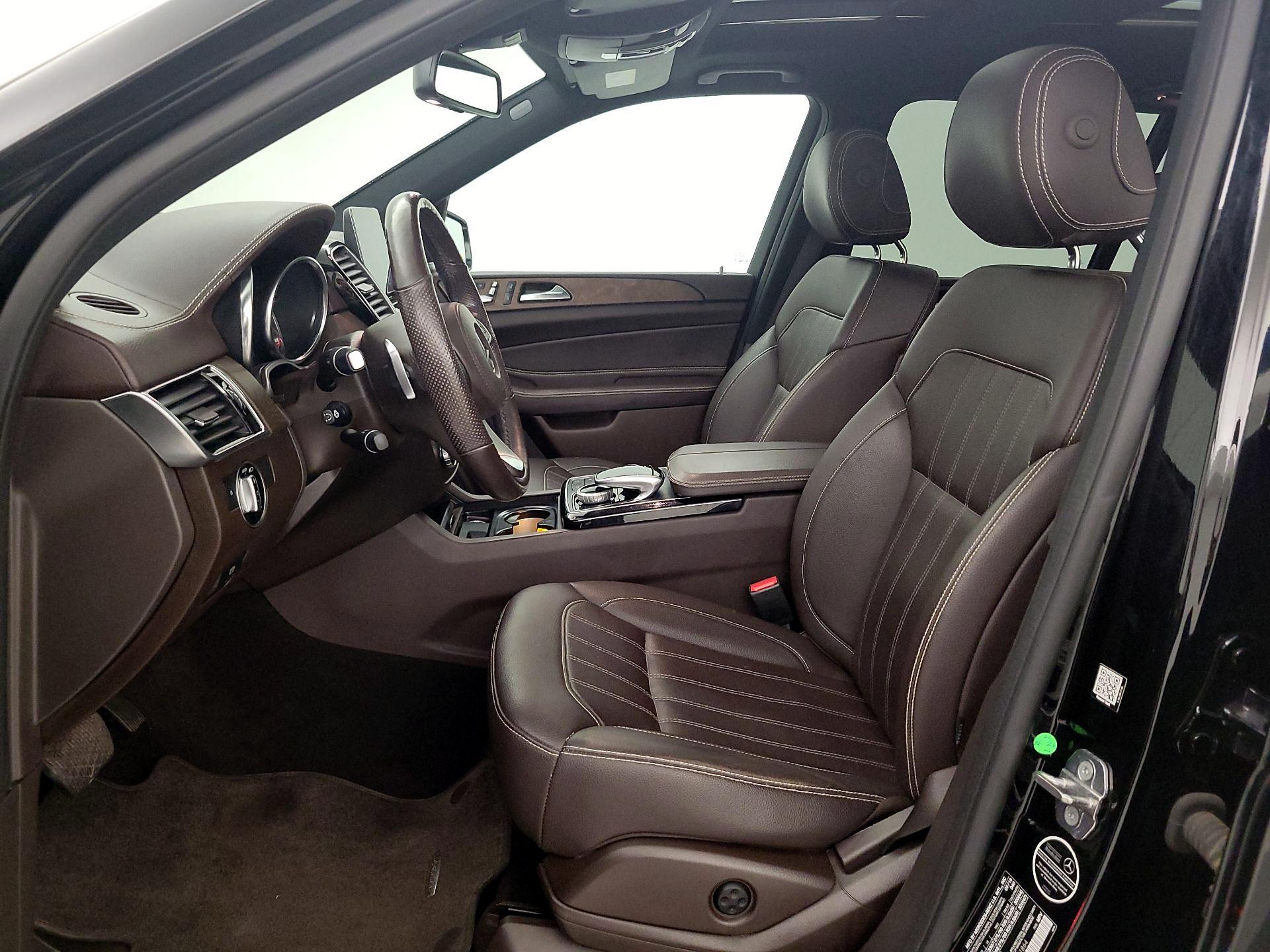 Thumbnail: 2019 Mercedes-Benz GLS - 11