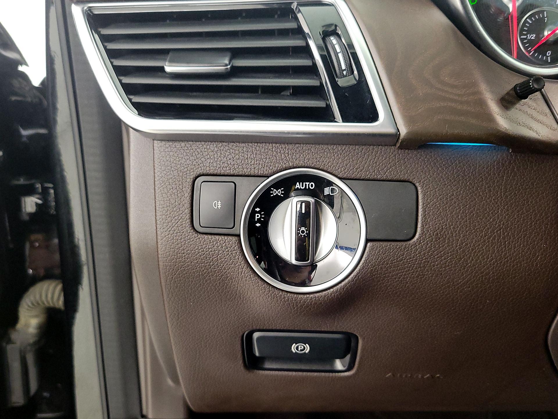 Thumbnail: 2019 Mercedes-Benz GLS - 13