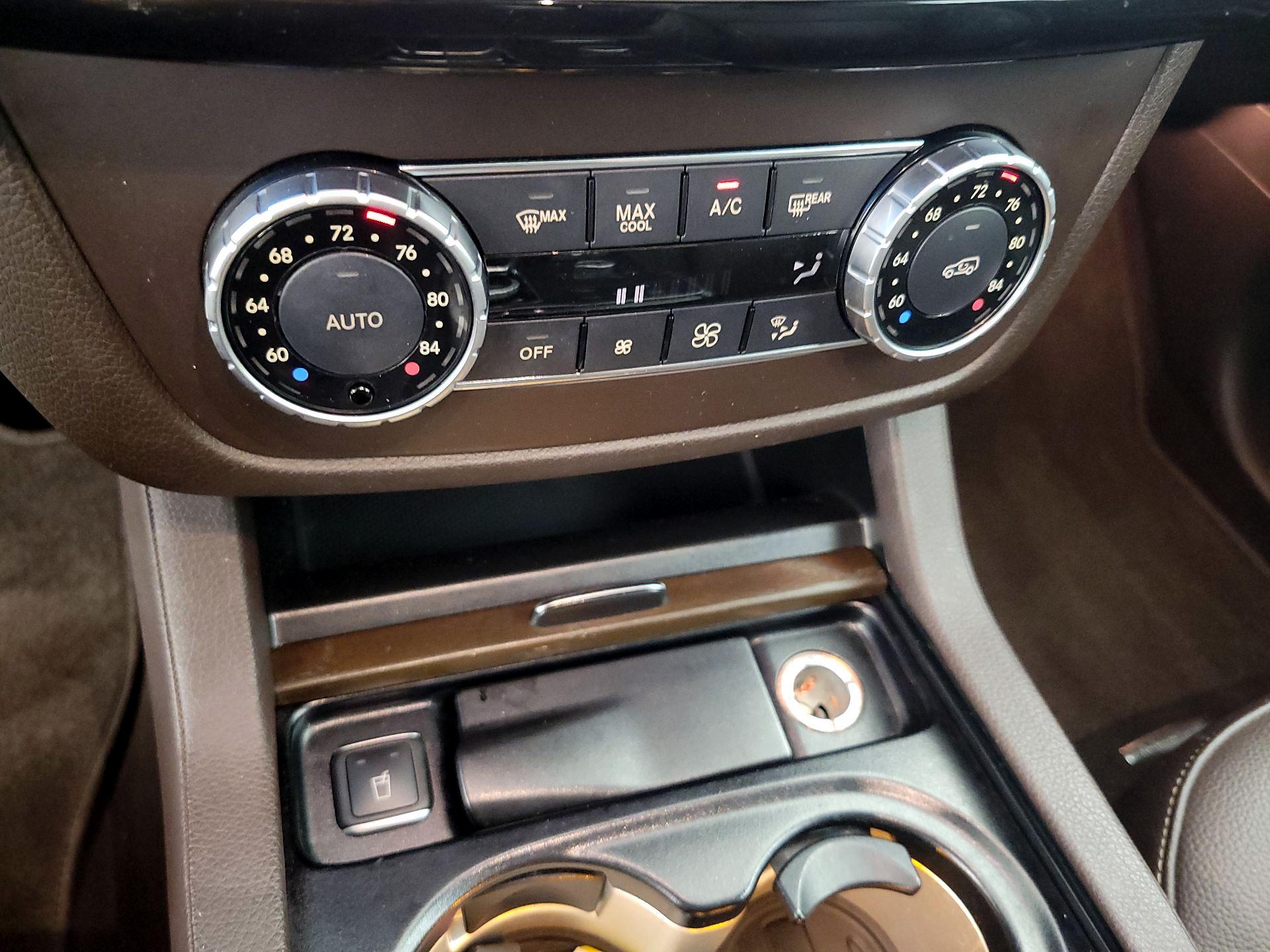 Thumbnail: 2019 Mercedes-Benz GLS - 17