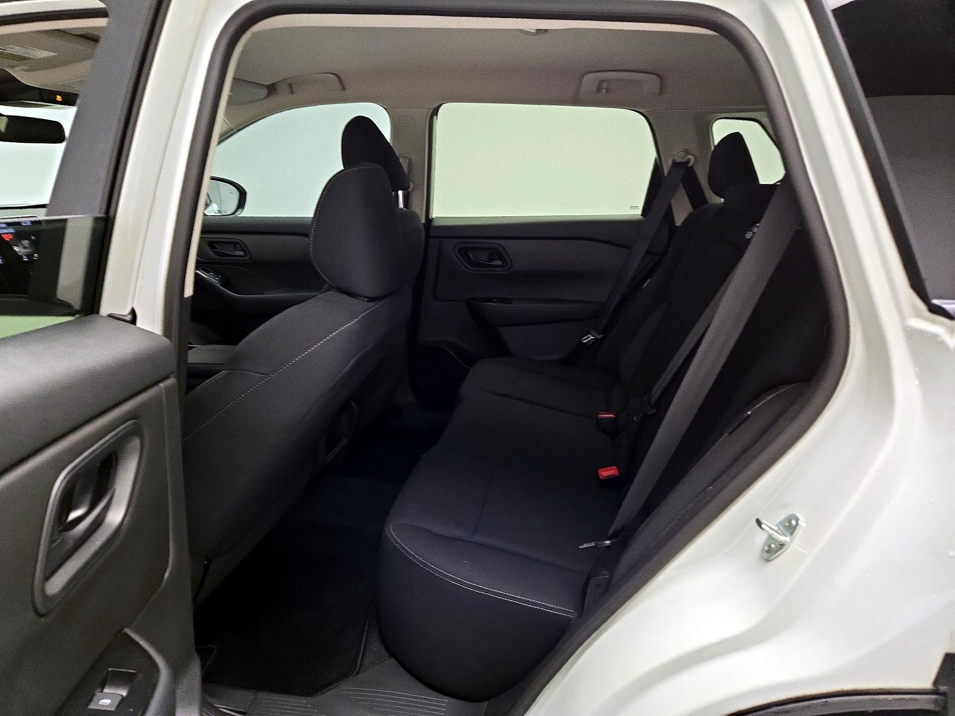 Thumbnail: 2024 Nissan Rogue - 18