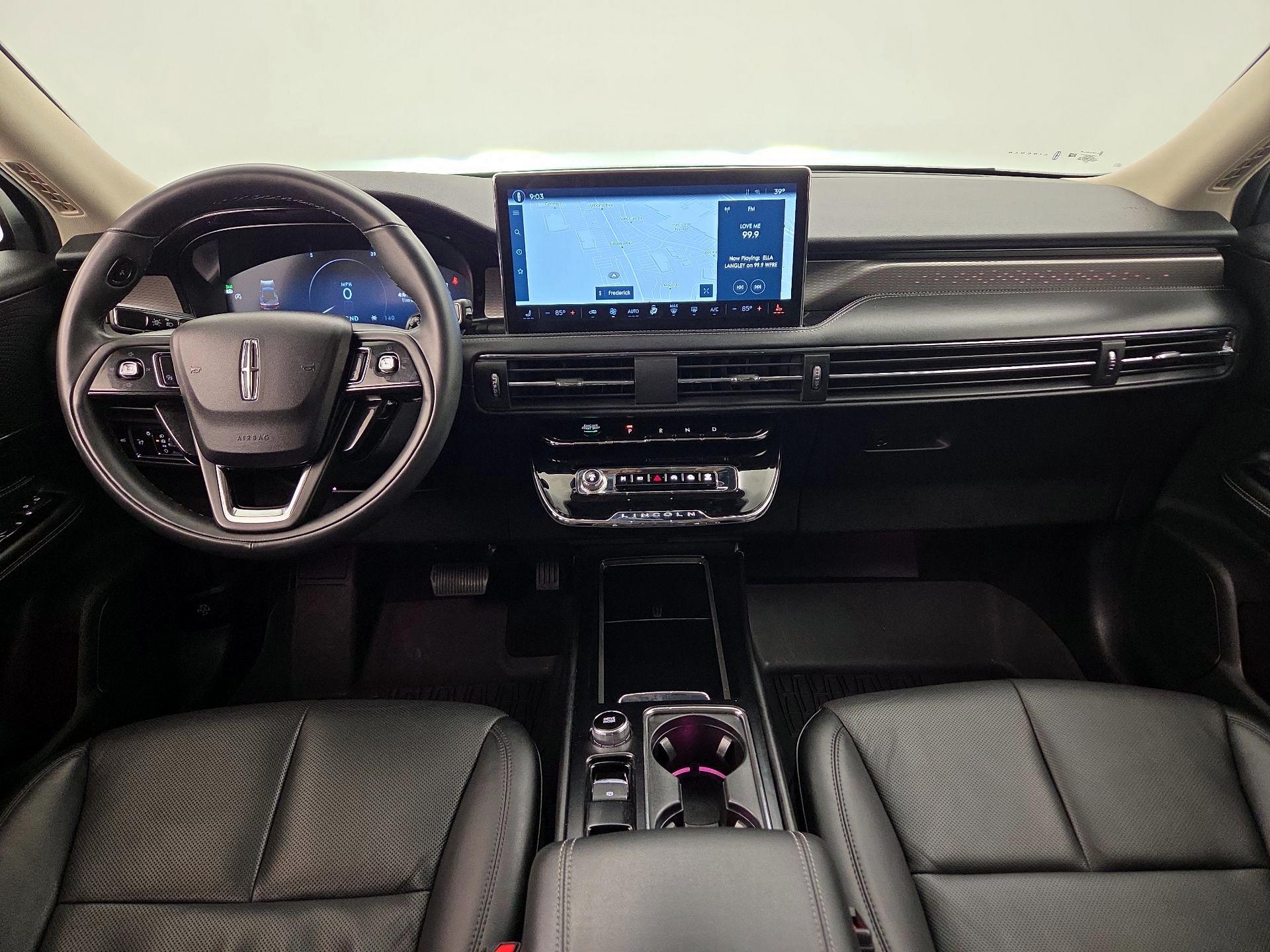 Thumbnail: 2023 Lincoln Corsair - 9