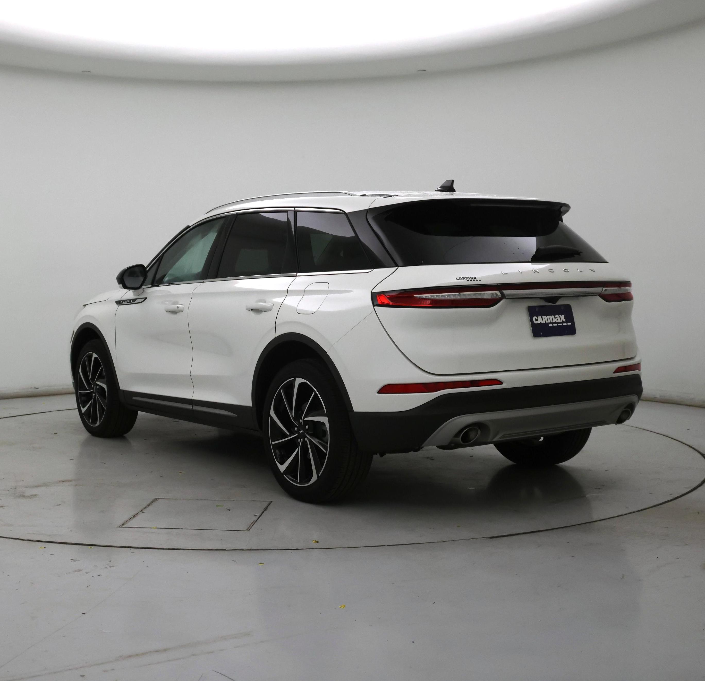 Thumbnail: 2023 Lincoln Corsair - 2