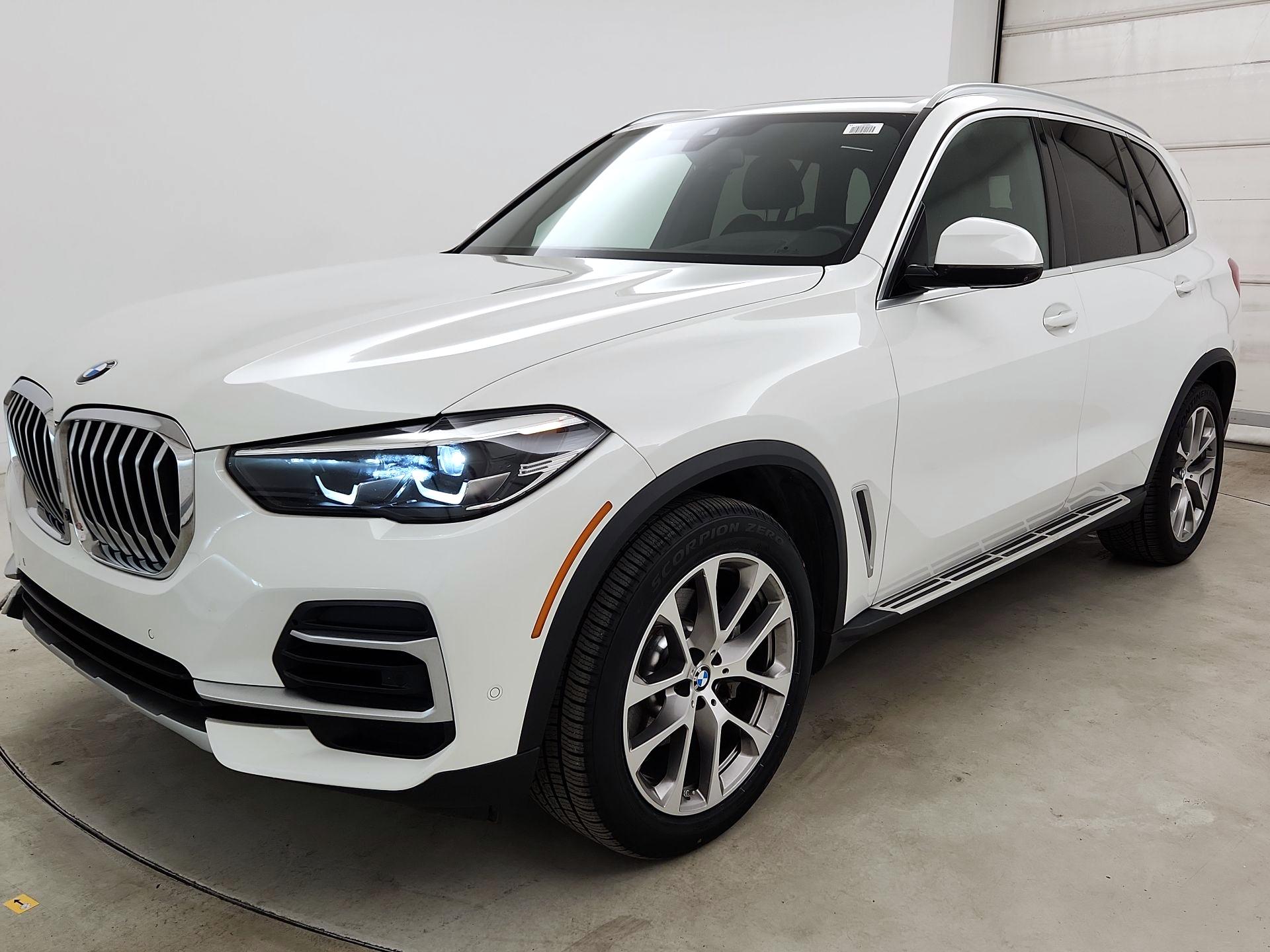 Thumbnail: 2023 BMW X5 - 3